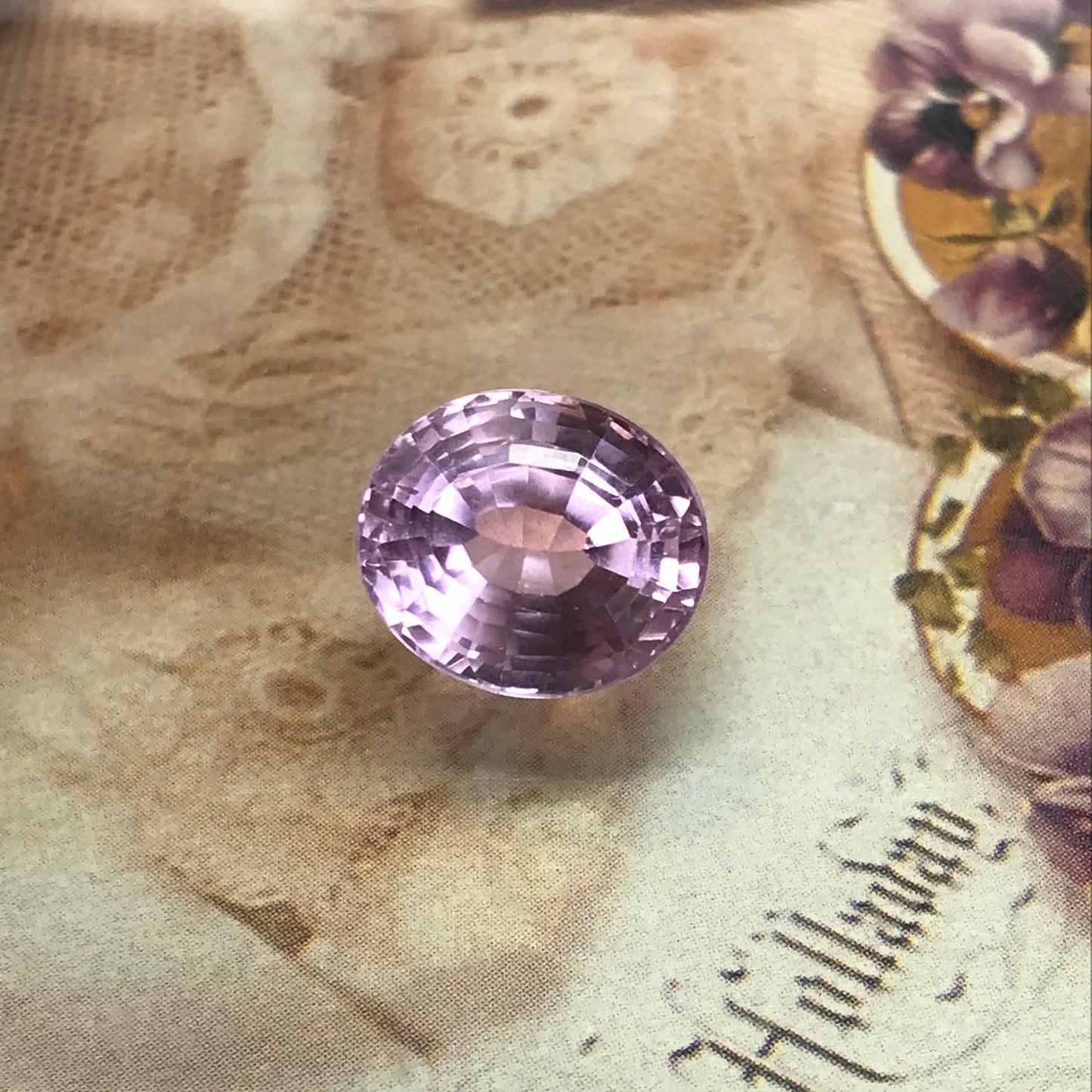 Kunzite 13x11.3mm 8.4 carats Oval Pink Purple Spodumene Faceted Loose Gemstone Nice Color