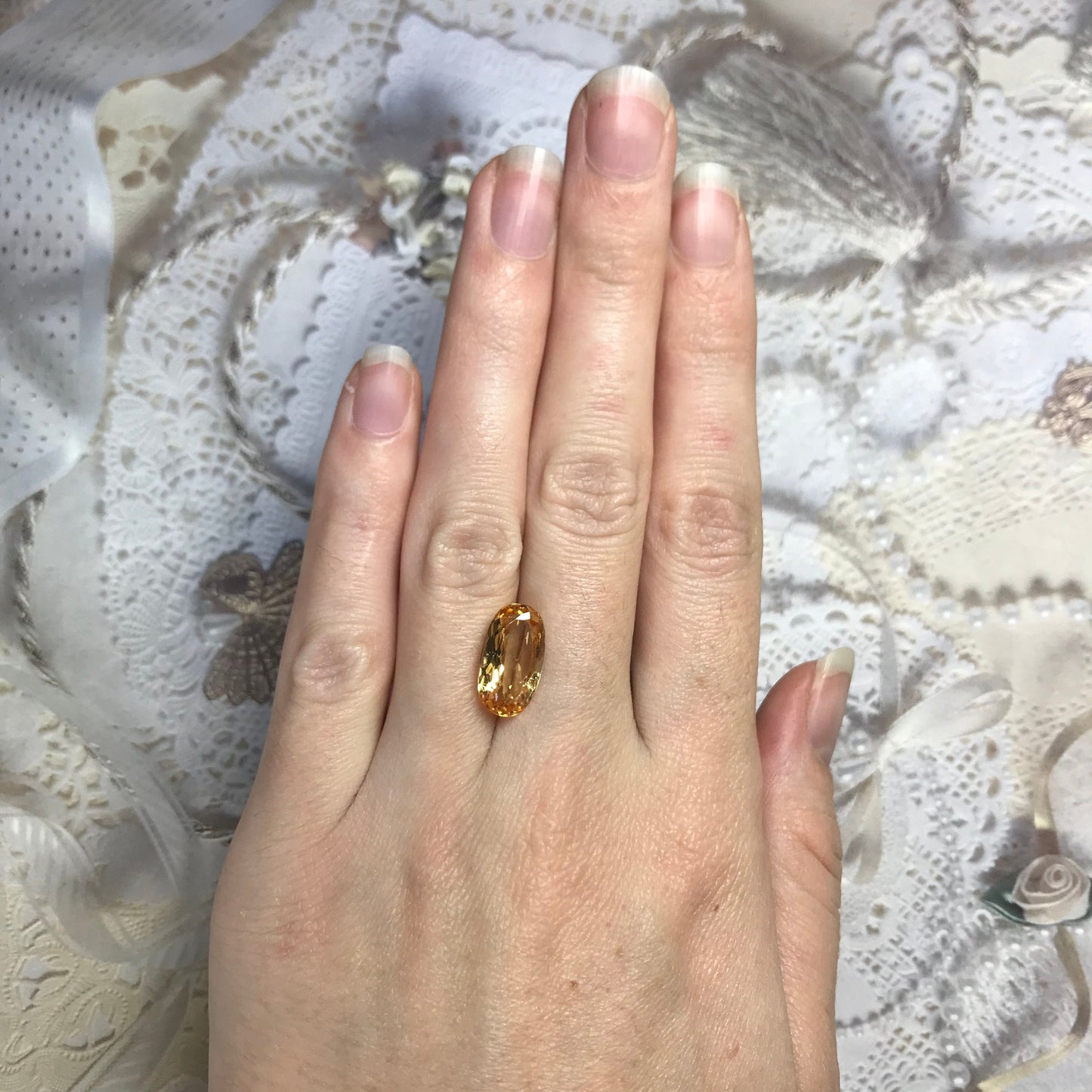 5.73 Carat Precious Topaz 14.5x8mm Oval Loose Faceted Gemstone