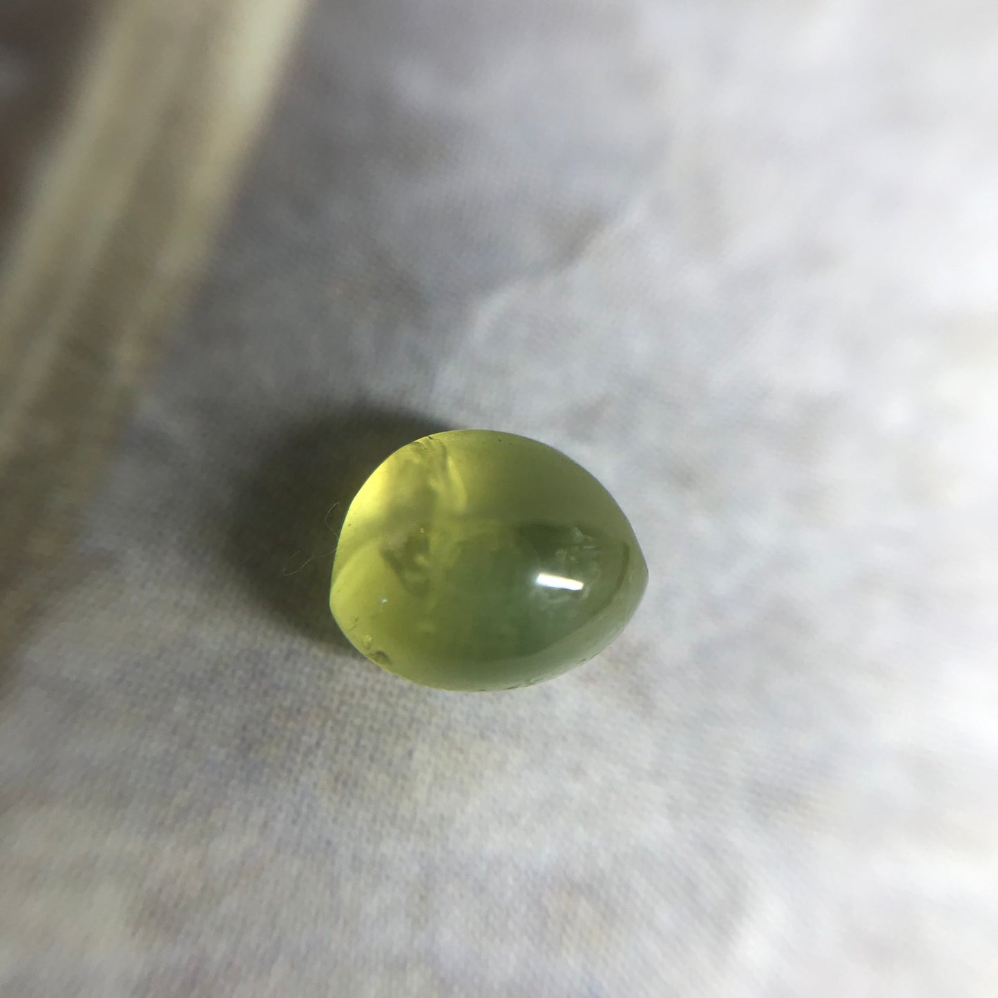 Natural Cat's Eye Chrysoberyl 1 Carat 5.4x4 mm Oval Unmounted Loose Cabochon Yellow Green Honey Colored Real Rare Gemstone Flowing Gems