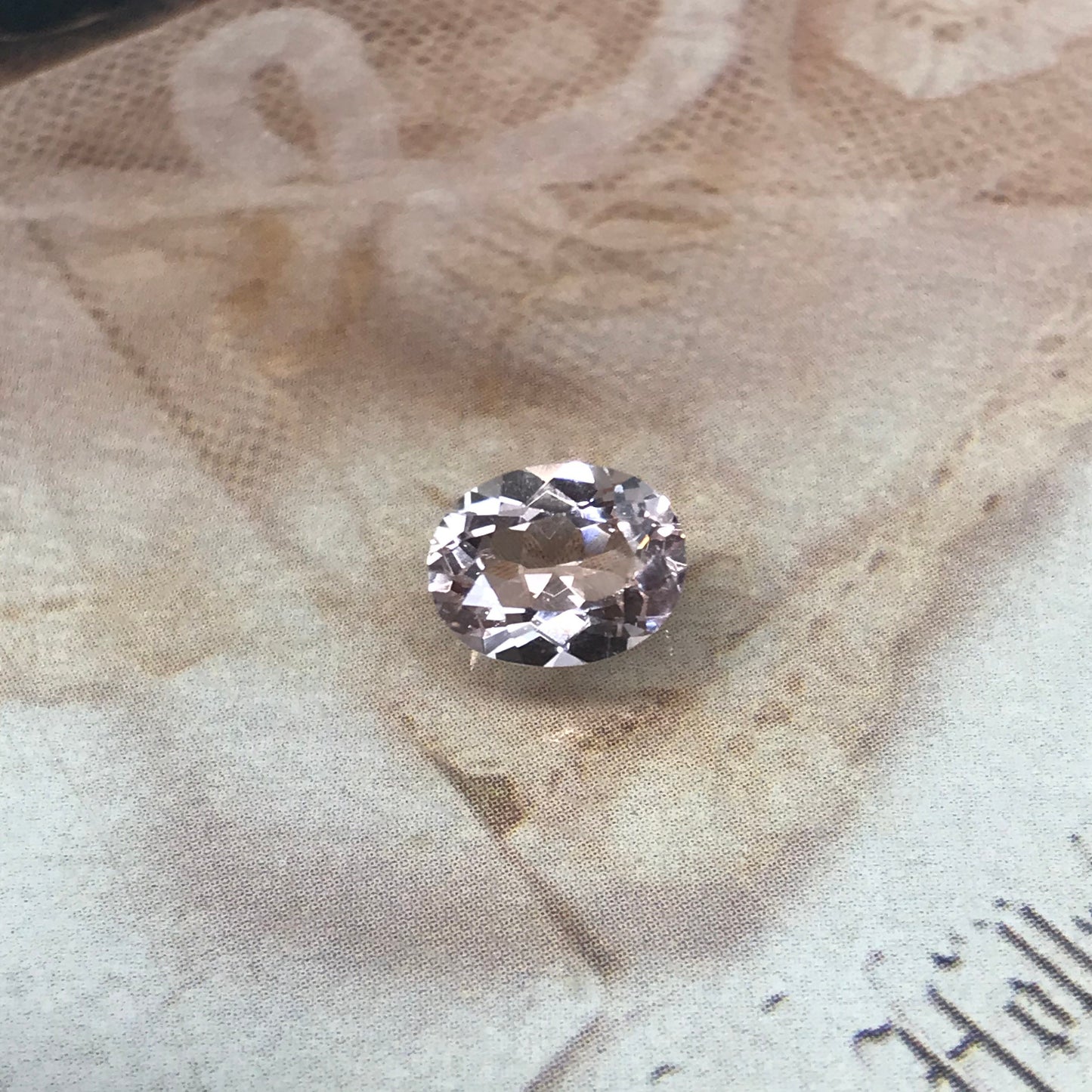 Morganite 1.77 cts 9x7mm Oval Cut Light Peach Pink Color Faceted Gem Loose Beryl Gemstone Unmounted Stone 7x9mm US Seller Flowing Gems