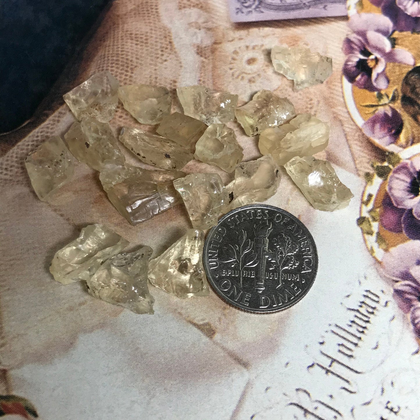 3-Utah Sunstone - 2 to 3 Carats each - Raw Sunstone - Natural Sunstone - Sunstone Rough - Raw Stones - Light Yellow Labradorite Feldspar