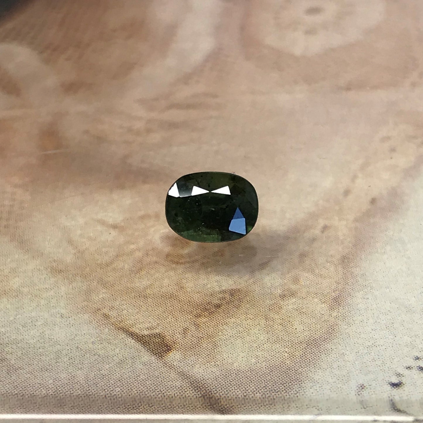 6.5x5mm Natural Green Sapphire Oval Cut Corundum 1.08 carats Faceted Loose