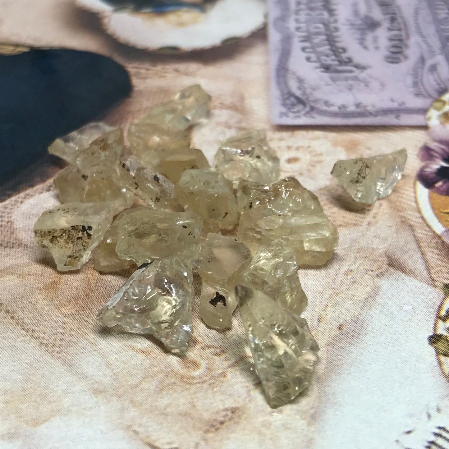 3-Utah Sunstone - 2 to 3 Carats each - Raw Sunstone - Natural Sunstone - Sunstone Rough - Raw Stones - Light Yellow Labradorite Feldspar