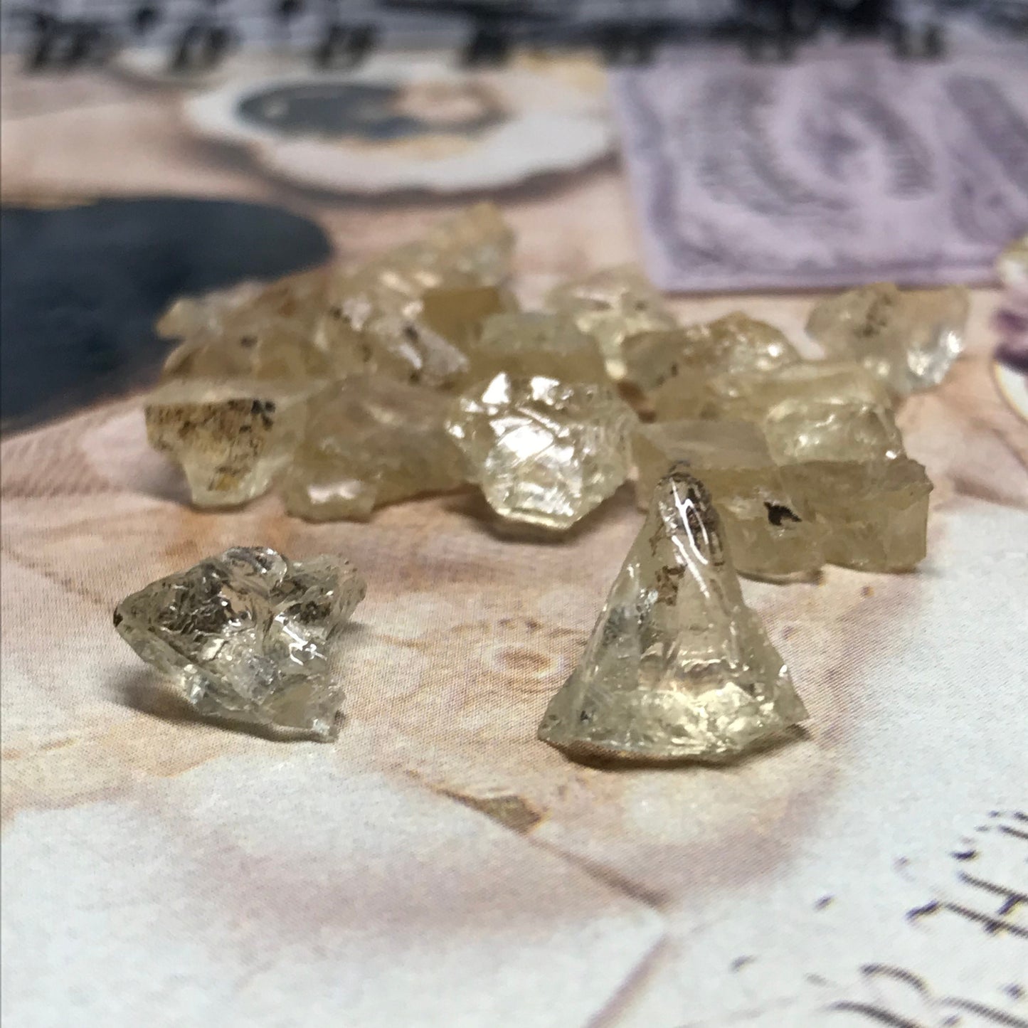 3-Utah Sunstone - 2 to 3 Carats each - Raw Sunstone - Natural Sunstone - Sunstone Rough - Raw Stones - Light Yellow Labradorite Feldspar