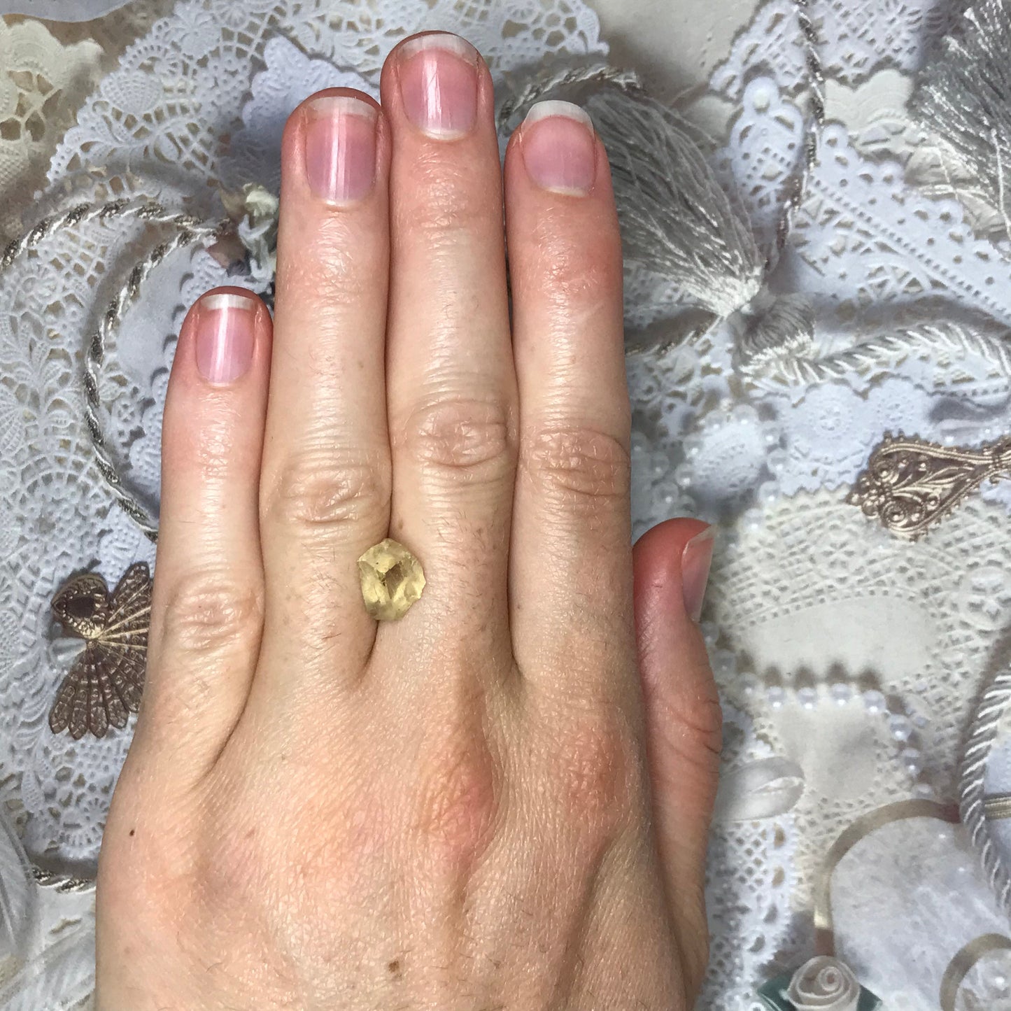 3-Utah Sunstone - 2 to 3 Carats each - Raw Sunstone - Natural Sunstone - Sunstone Rough - Raw Stones - Light Yellow Labradorite Feldspar