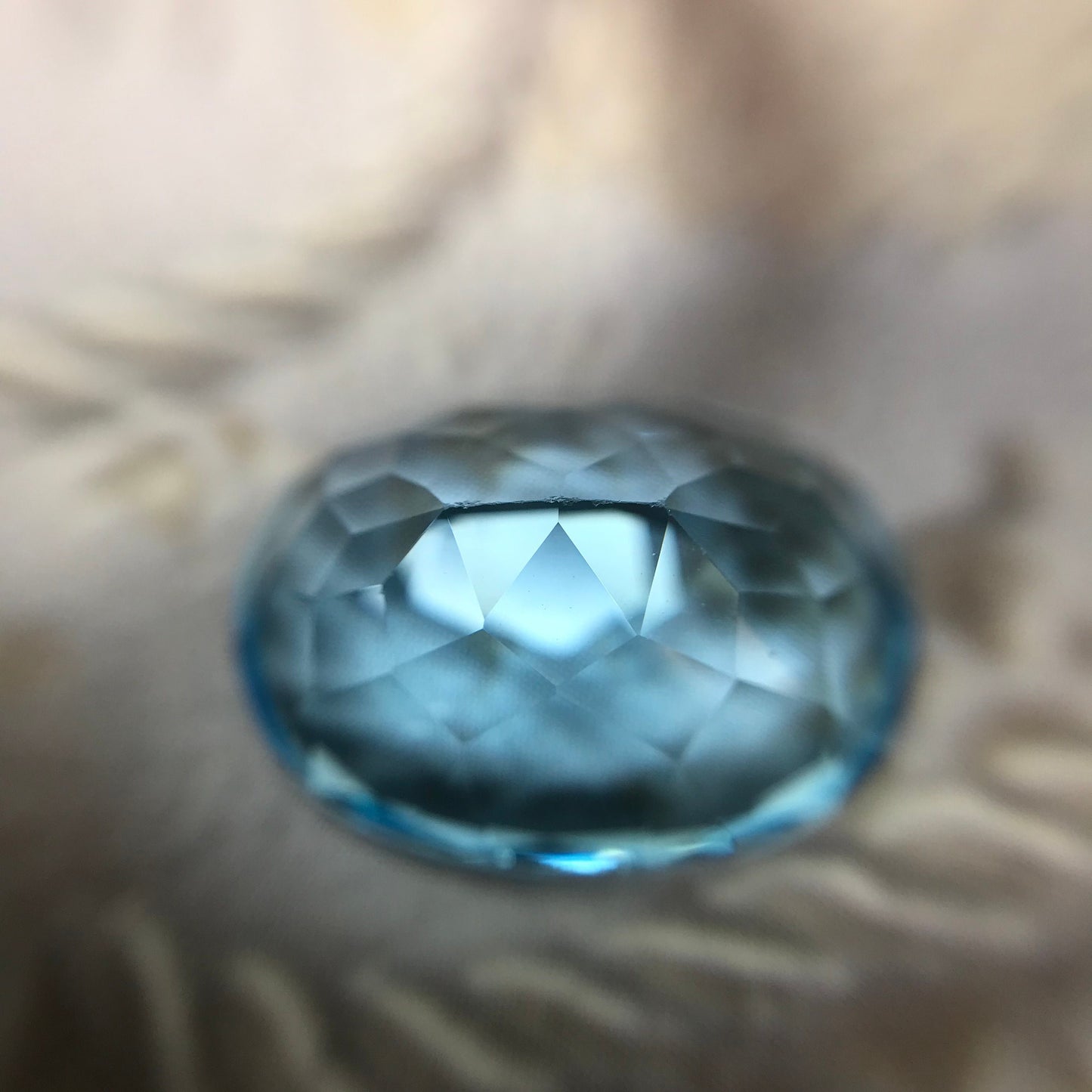 16x12mm Swiss Blue Topaz 13 ct Oval Cut Loose Topaz Gemstone Bright Blue Topaz Faceted Very Blue Topaz Unmounted December Birthstone
