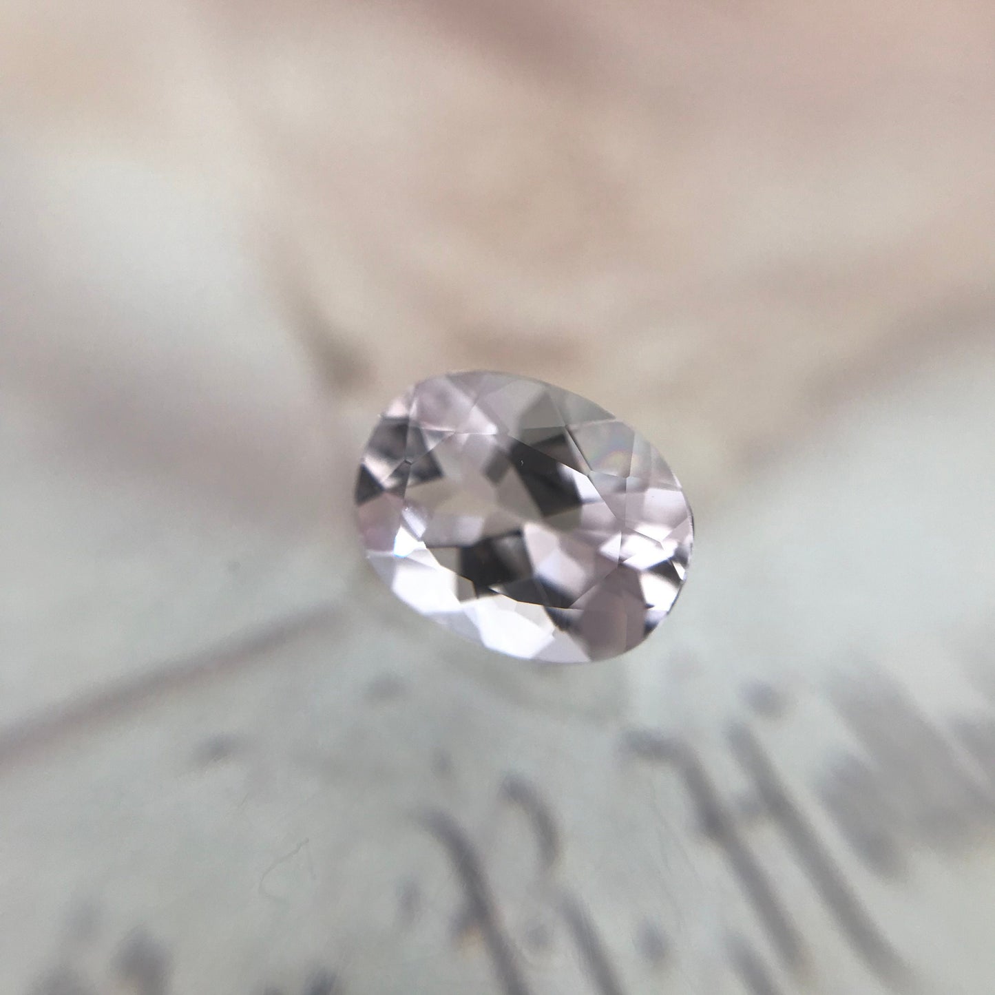 Morganite 1.1 carats 8x6 mm Oval Cut Light Purplish Pink Morganite, Faceted Loose Beryl Gemstone for Jewelry