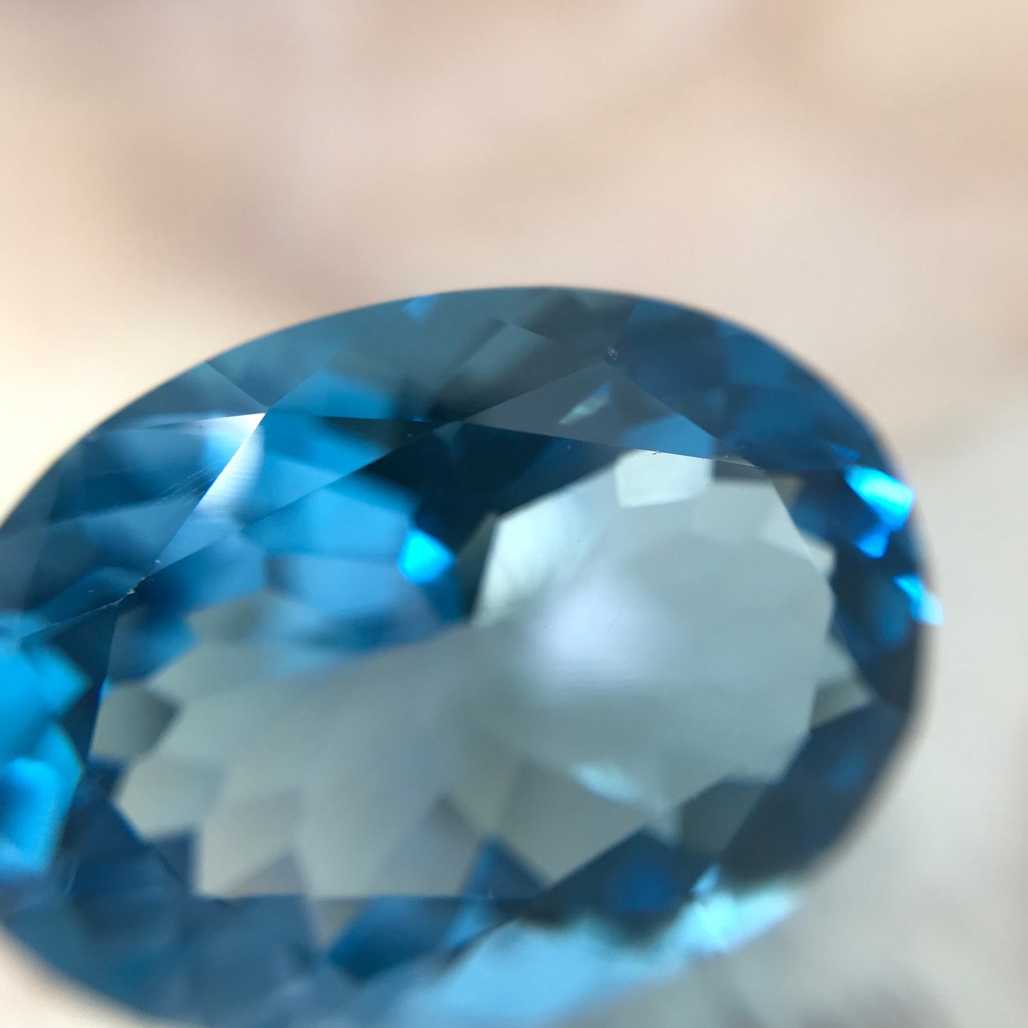 20x15mm Blue Topaz 21.3 Ct Oval Cut Loose Gem, Faceted Unmounted Blue Gemstone, December Birthstone, US Seller, Flowing Gems