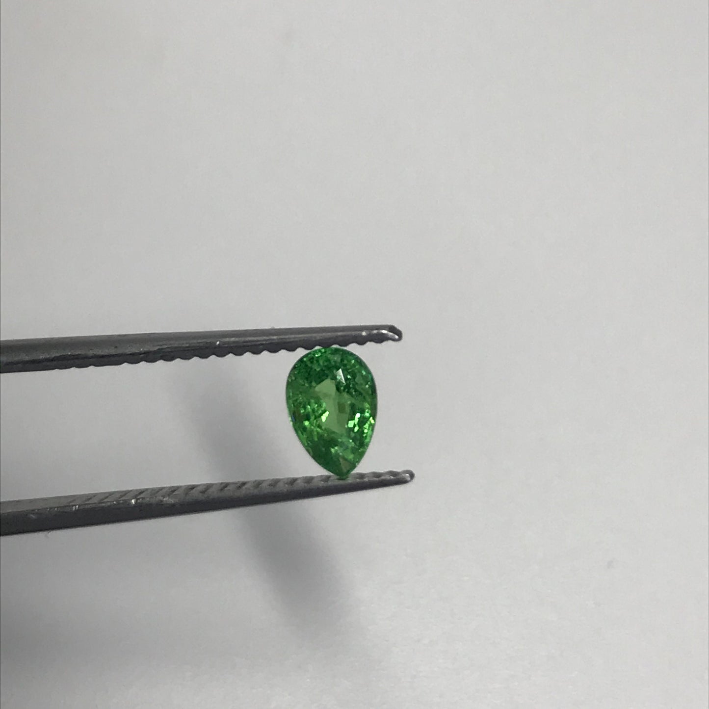 Green Tsavorite Garnet 0.57 carat 5.9x4.1mm Pear Cut, Wholesale Faceted Loose Unmounted Gemstone for Jewelry, Emerald look a like.