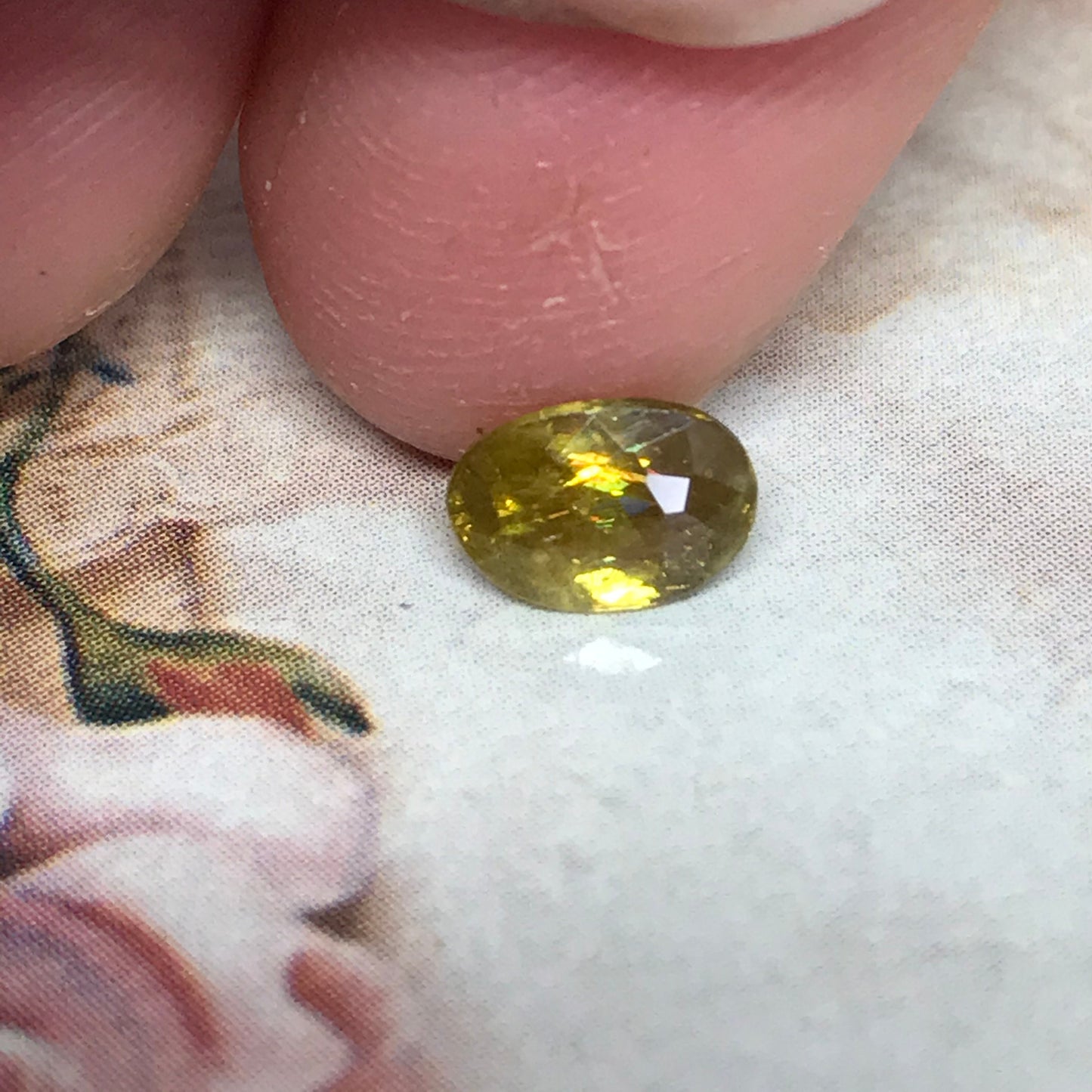 Yellow Sphene 1 Carat 7x5mm Oval Cut, Natural Untreated from Madagascar, unmounted loose wholesale gemstone for jewelry