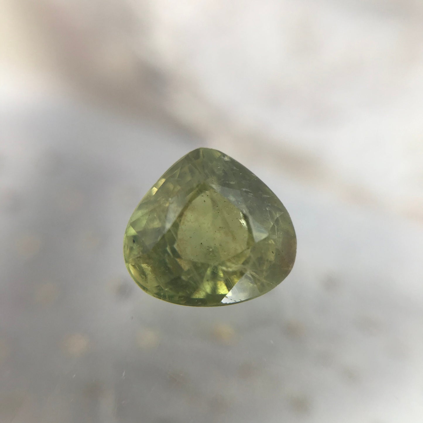 1.32 carat Natural Sapphire 6.2x6.7mm Fat Pear Cut Yellowish Green Corundum Faceted Loose Unmounted Gemstone Earth Mined Genuine Stone