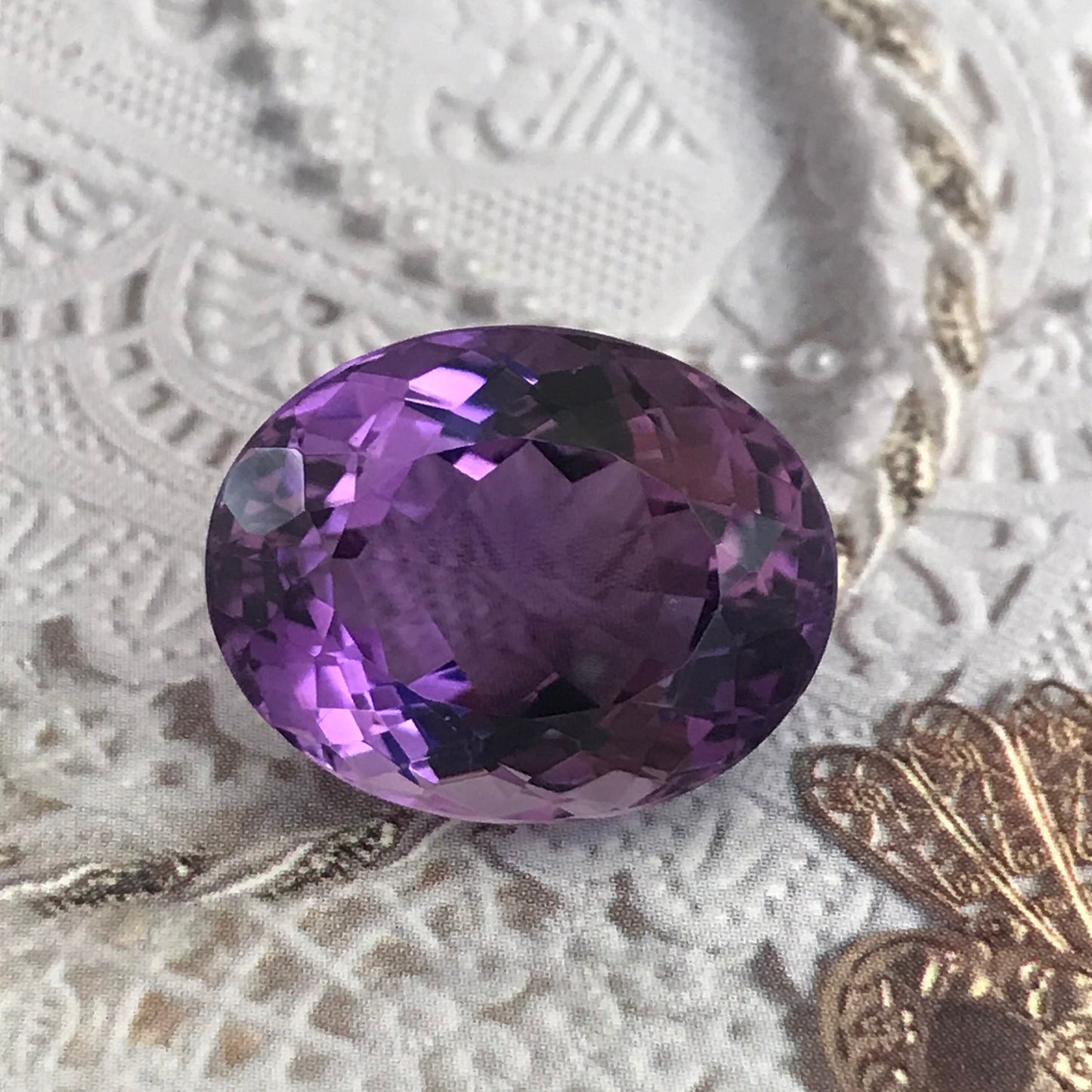 24.5 Carat Purple Amethyst 20.5x16mm Oval, Nice Cut Loose Gem Reclaimed/Recycled Gemstone Faceted For Gold Jewelry February Birthstone Large