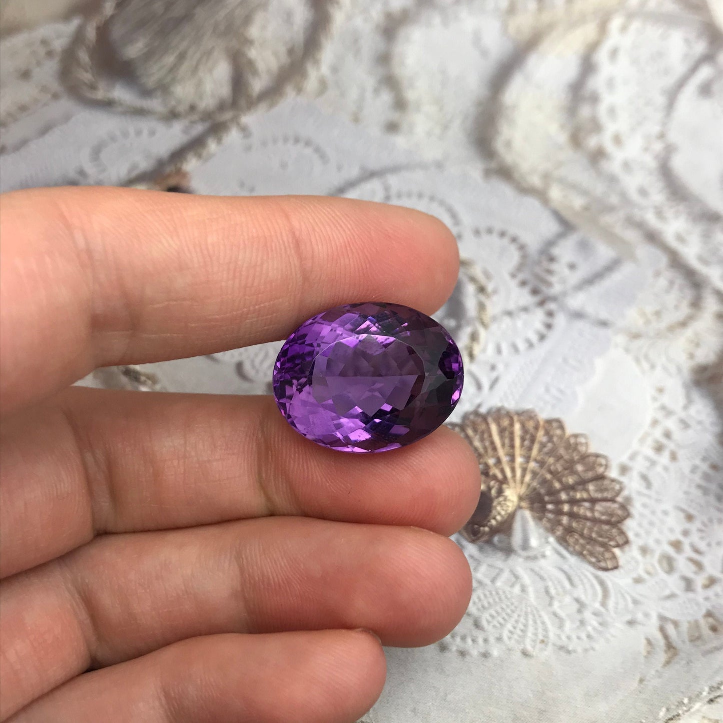 24.5 Carat Purple Amethyst 20.5x16mm Oval, Nice Cut Loose Gem Reclaimed/Recycled Gemstone Faceted For Gold Jewelry February Birthstone Large