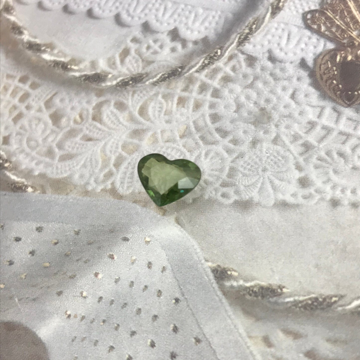 Natural Green Sapphire 8.6x6.8mm Heart Cut 1.63 Carat Faceted Loose Unmounted Gemstone Genuine Earth Mined Gem