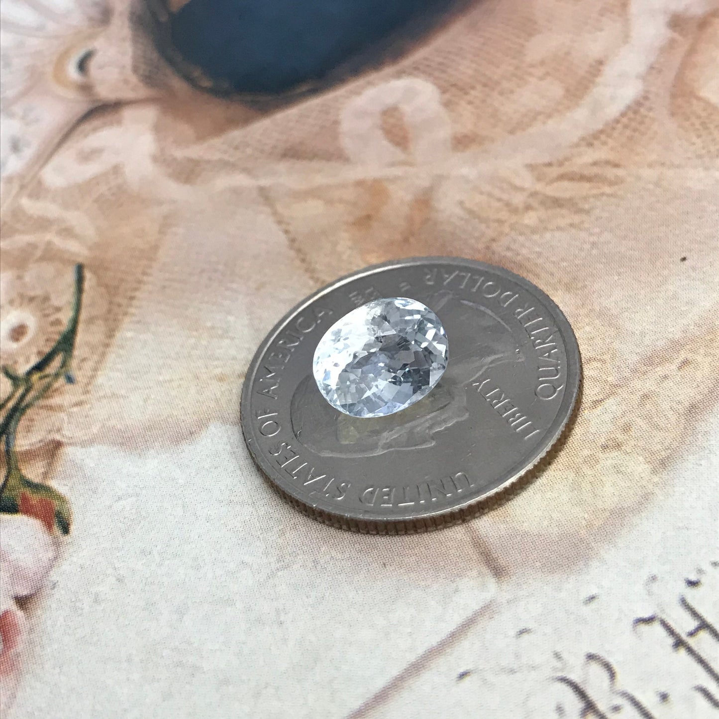 Natural Aquamarine 2.39 carat 8.5x7.5.5mm Oval Cut Unheated Blue Beryl, light Aquamarine, Faceted Loose Wholesale Gemstone for Jewelry