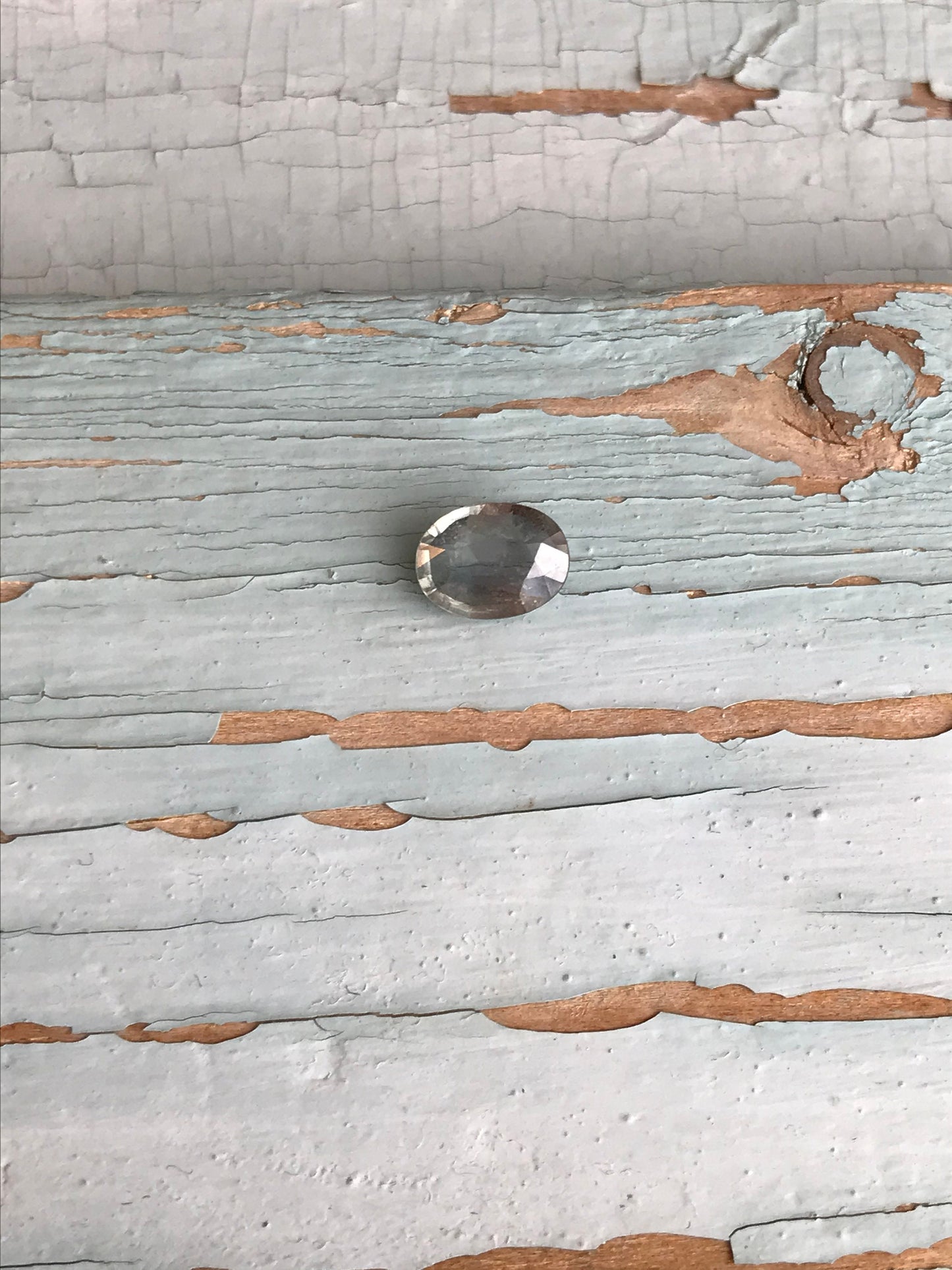 Color Change Natural Sapphire 7.5x5.7 mm Oval 1.20 Carat - Purple to Green Untreated Gemstone - Corundum Gem Faceted Loose Unmounted