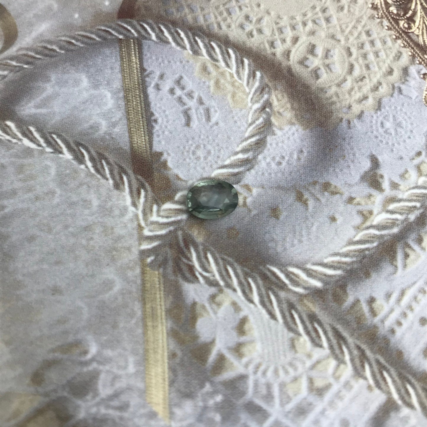 Color Change Natural Sapphire 7.5x5.7 mm Oval 1.20 Carat - Purple to Green Untreated Gemstone - Corundum Gem Faceted Loose Unmounted