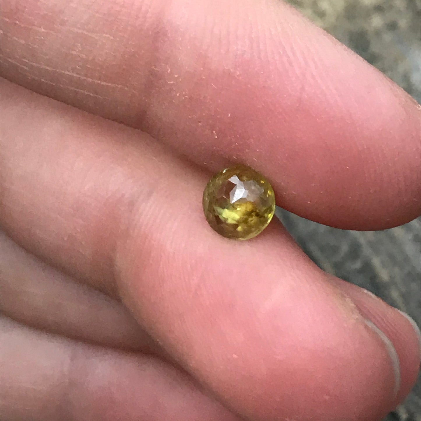 6mm Yellow Sphene 0.83 Carat Round Cut, Natural Untreated from Madagascar, unmounted loose wholesale gemstone for jewelry