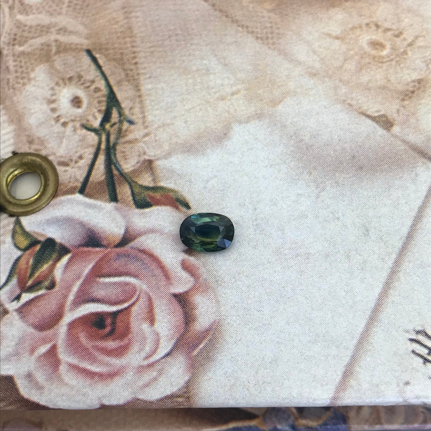 Natural Bi-Color Sapphire 6.4x4.6mm Oval 0.76 Carat Corundum Faceted Loose Unmounted Gemstone Earth Mined Gem - US Seller - Peacock Sapphire