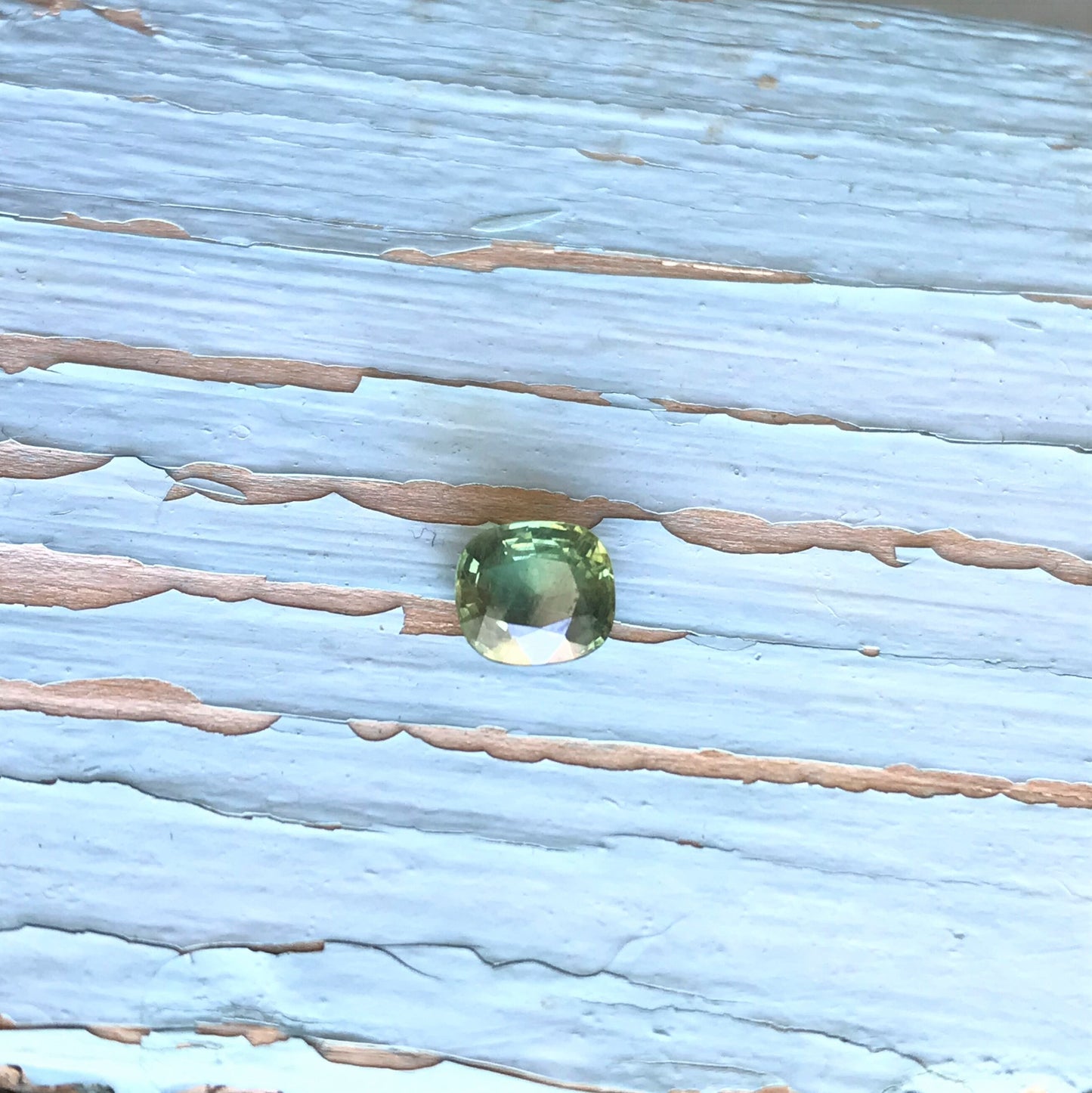 Natural Green Sapphire 0.94 carat 5.7x5mm Cushion Cut, Loose Gem Unmounted Gemstone Faceted Stone Yellowish Green Sapphire