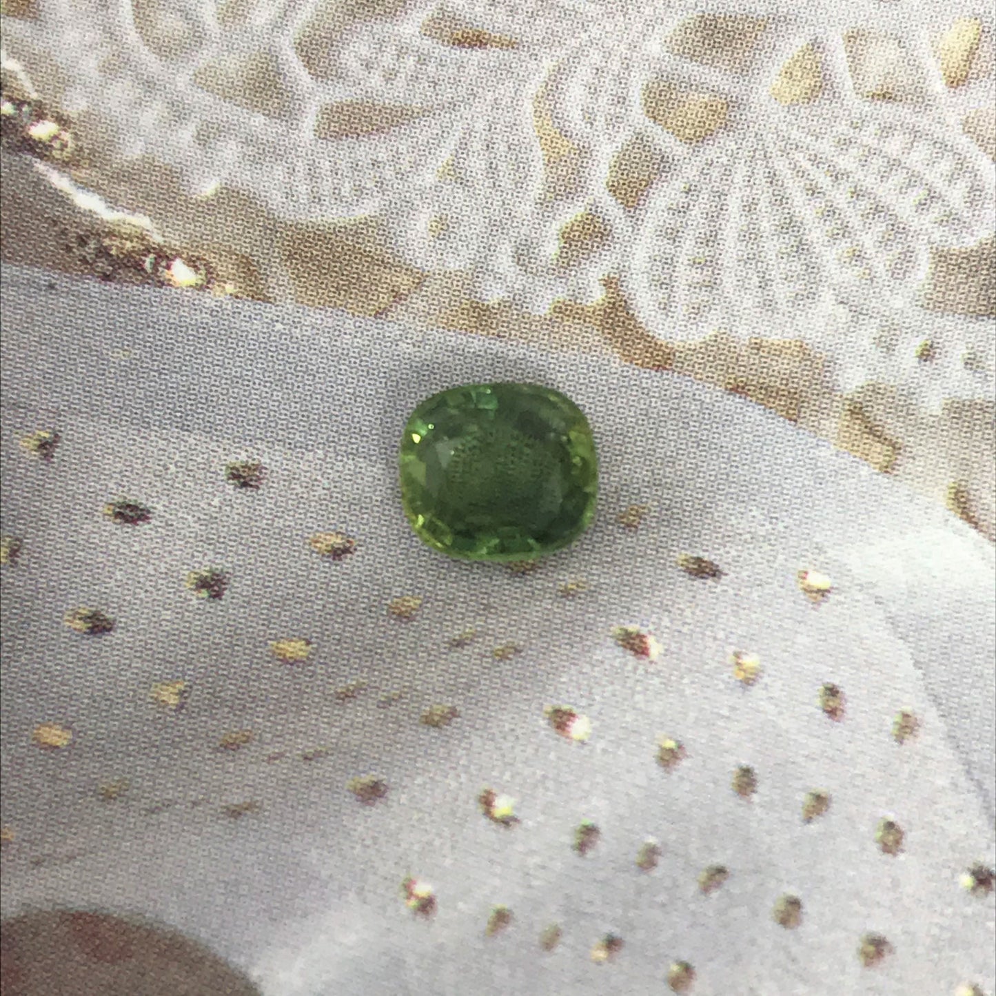 Natural Green Sapphire 0.94 carat 5.7x5mm Cushion Cut, Loose Gem Unmounted Gemstone Faceted Stone Yellowish Green Sapphire