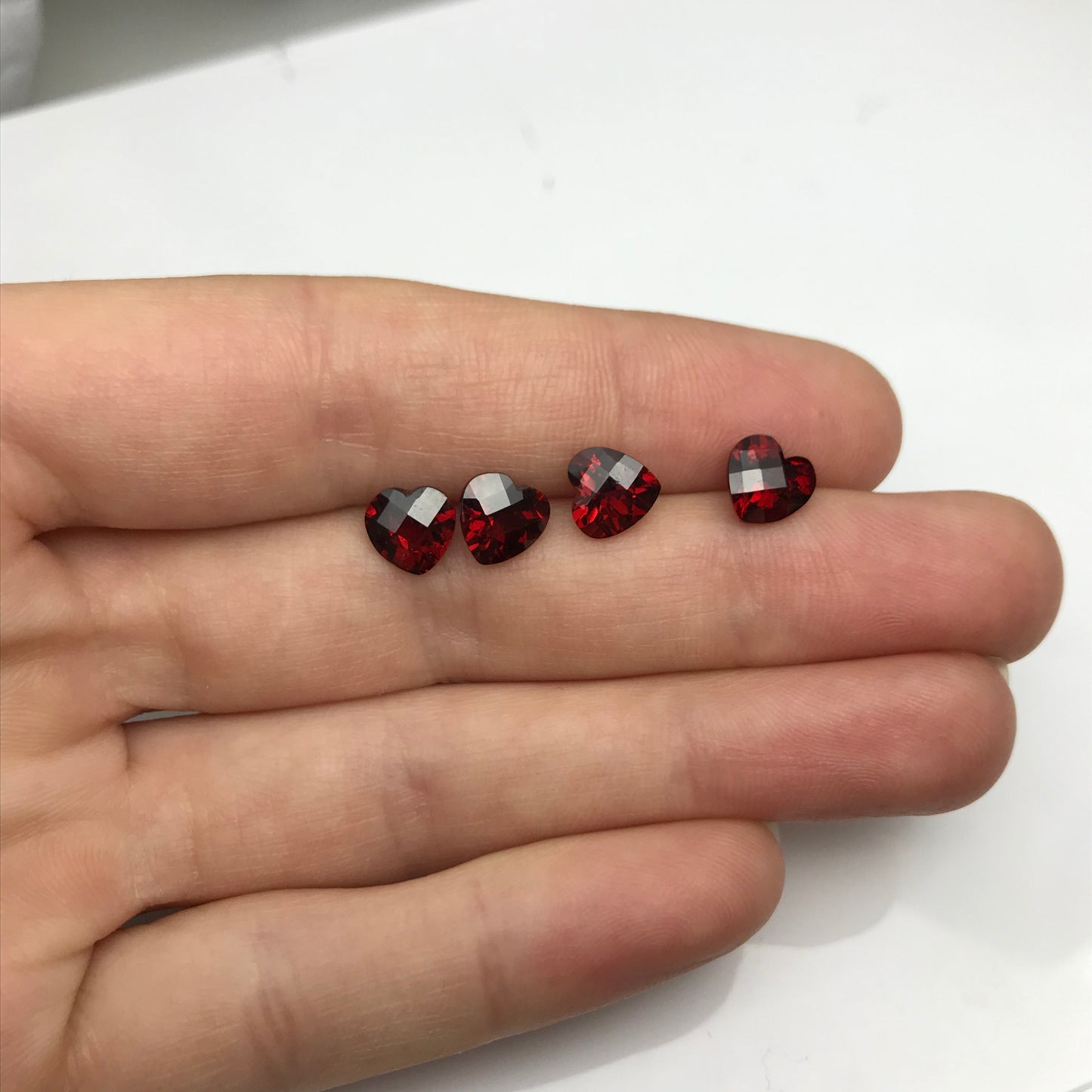 ONE 7mm Red Garnet Checkerboard Hear Cut, Approx 1.32-1.62 carat, Faceted Loose Reclaimed Gem