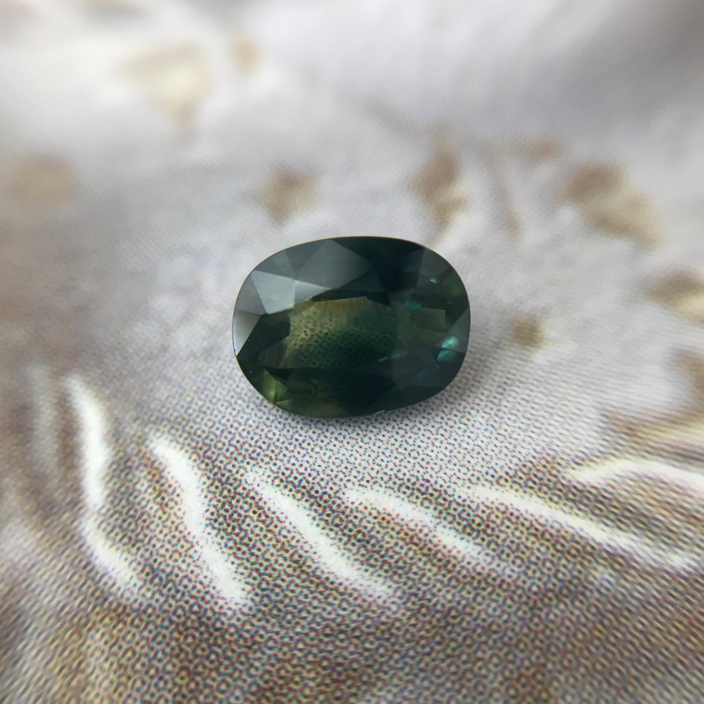 Natural Bi-Color Sapphire 6.2x4.7mm Oval 0.72 Carat Corundum Faceted Loose Unmounted Gemstone Earth Mined Gem - US Seller - Peacock Sapphire