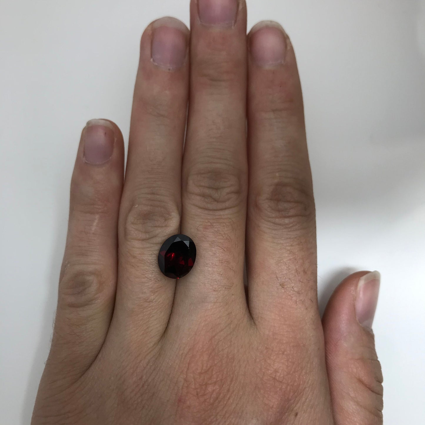 Dark Red Garnet 4.55 Carat 10.9x8.8mm Oval Cut