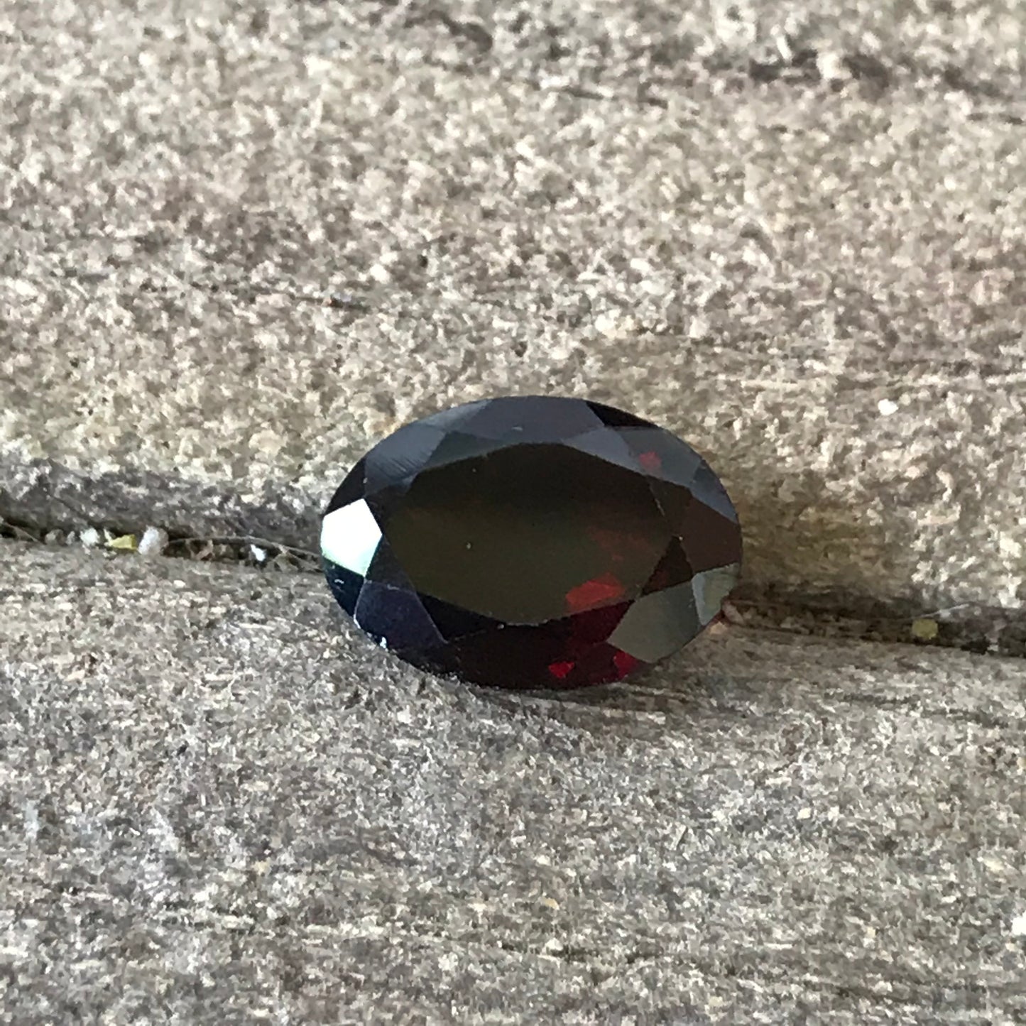 Dark Red Garnet 7.03 Carat 14x10mm Oval Cut