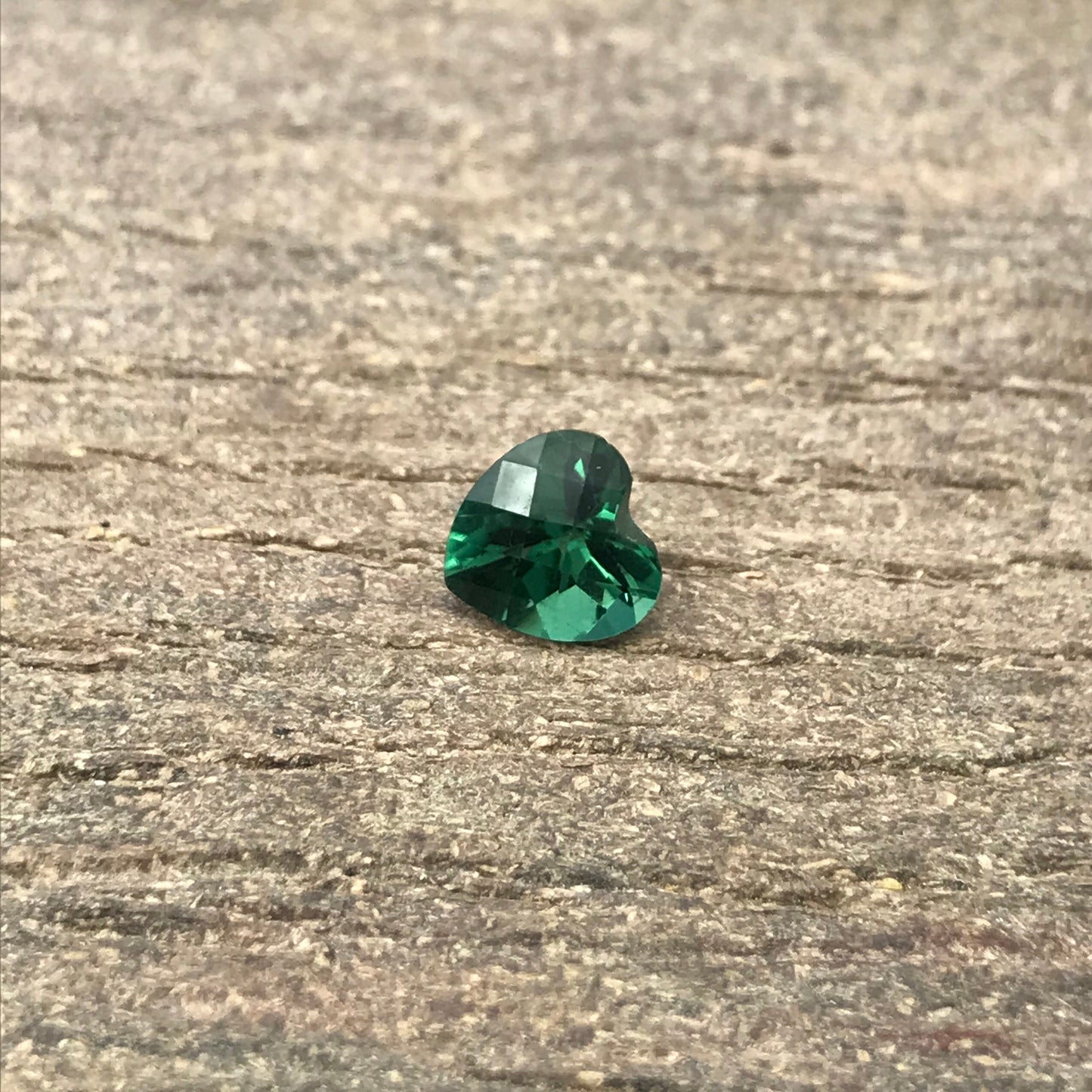 Lab Created Green Quartz 8mm Heart Cut 1.59 Carat Faceted Gem Loose Gemstone Unmounted Quartz- Synthetic Green Quartz- Lab Grown Man Made