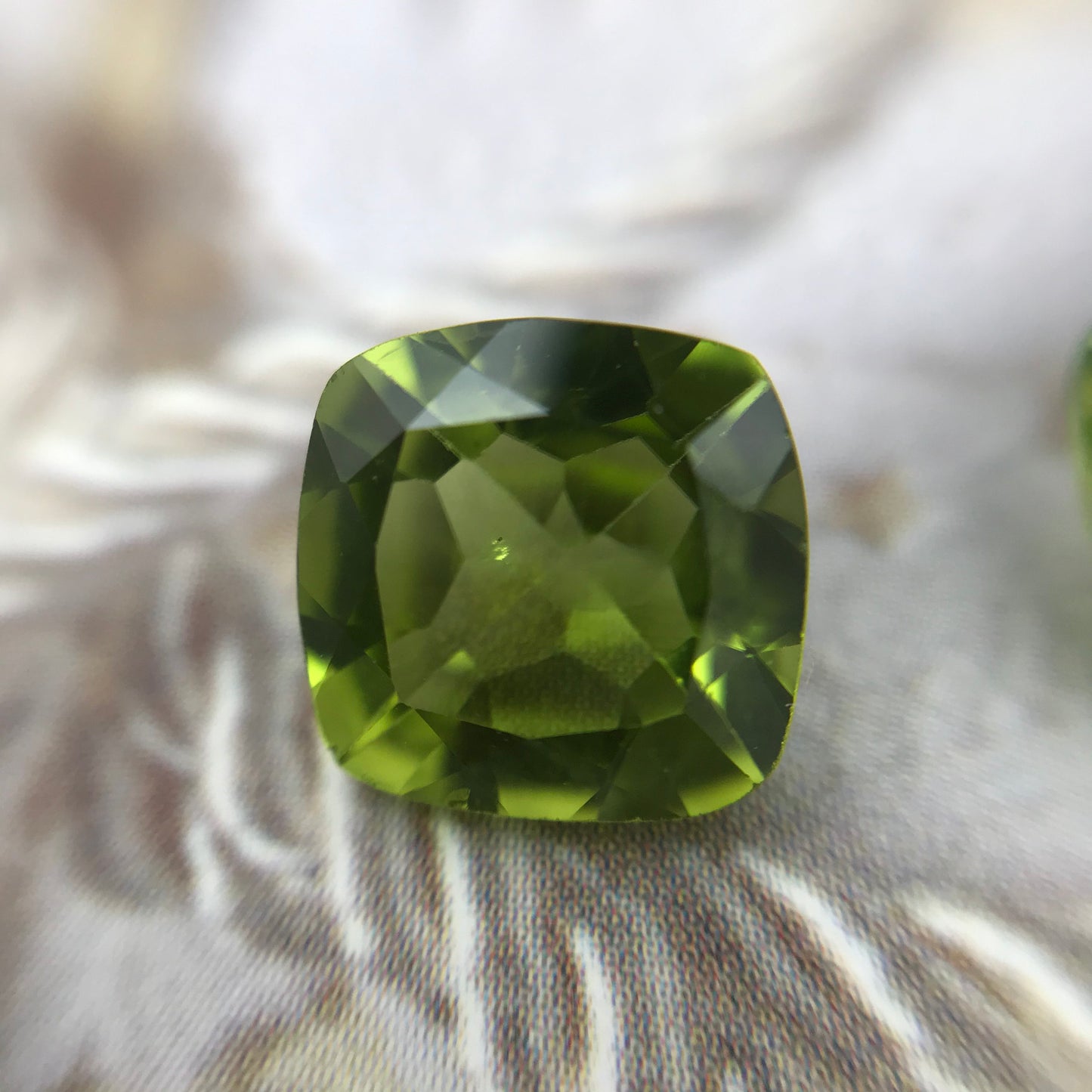 Green Peridot 9 mm Cushion Cut 3.5 to 4.0 carats Loose Natural Gem August Birthstone Faceted Unmounted Gemstone, Natural Peridot