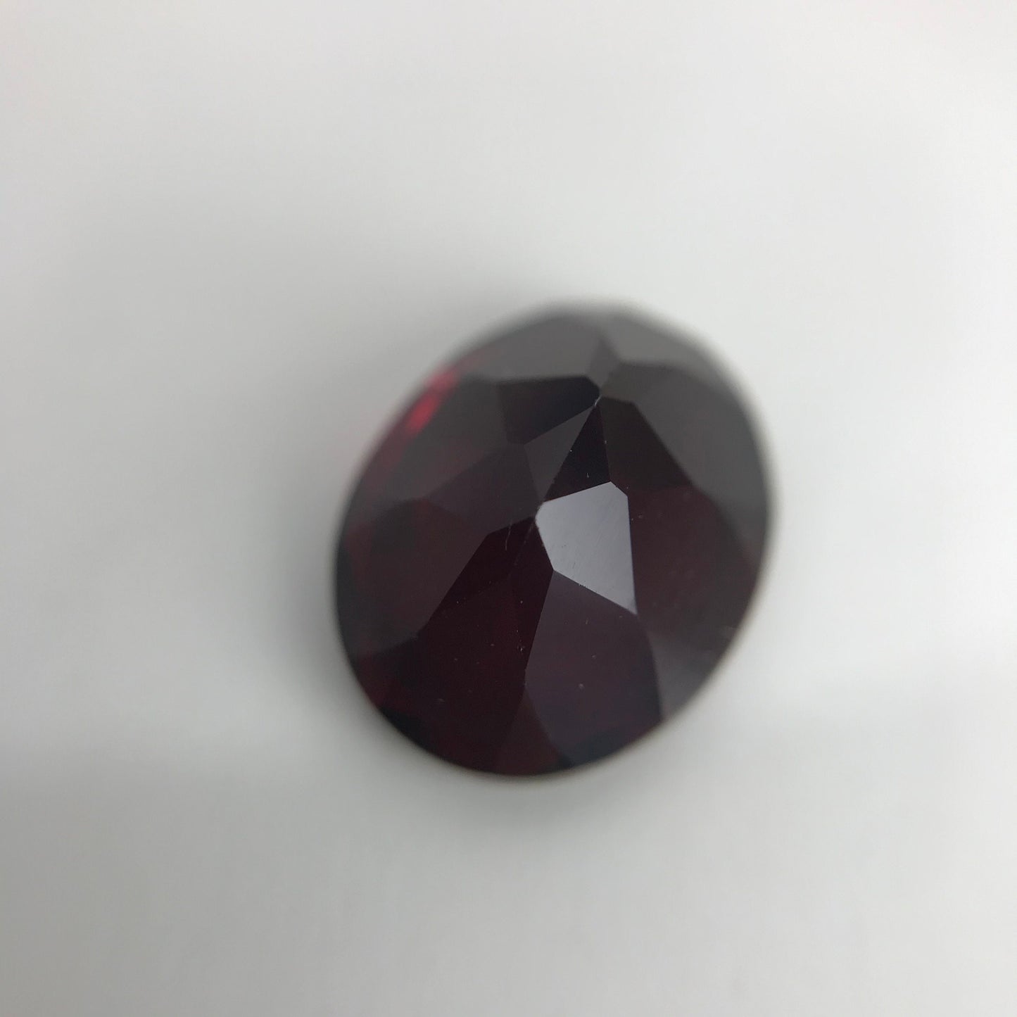 Dark Red Garnet 4.55 Carat 10.9x8.8mm Oval Cut