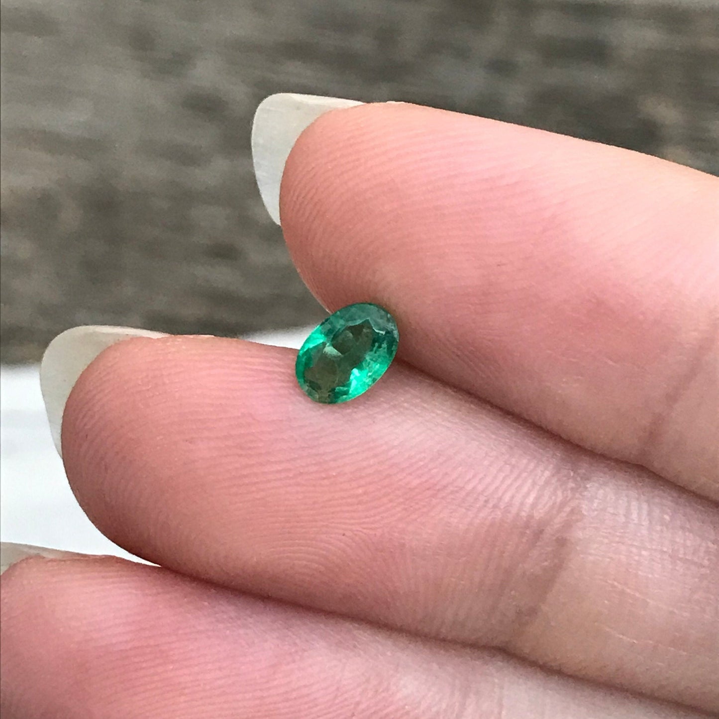 0.42cts Natural Emerald 6x4mm Oval Cut Faceted Gem Precious Gemstone Loose Recycled Gemstone