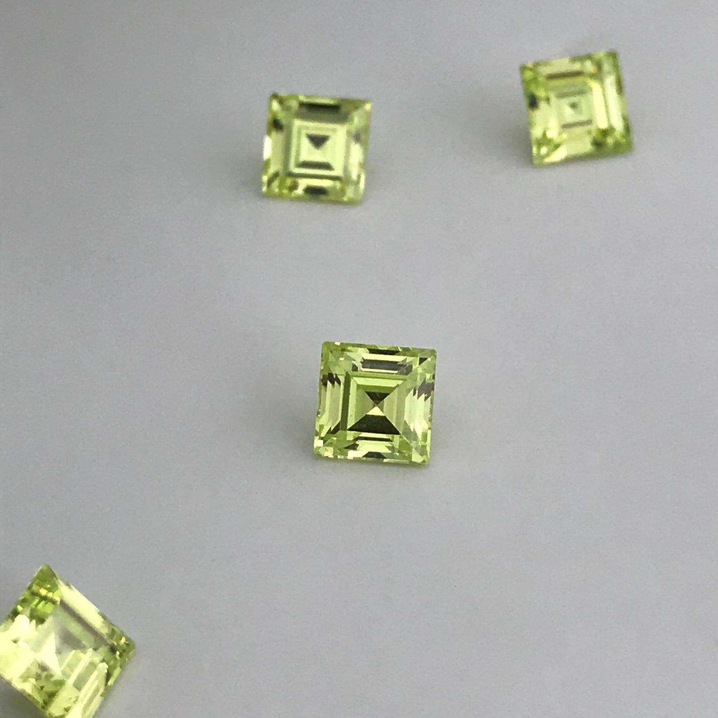 One- Loose Yellow Green Cubic Zirconia, 6mm Square CZ, 2 carat Chartreuse Carre cu , Diamond Simulant, Recycled CZ, Double Sided Rose Cut
