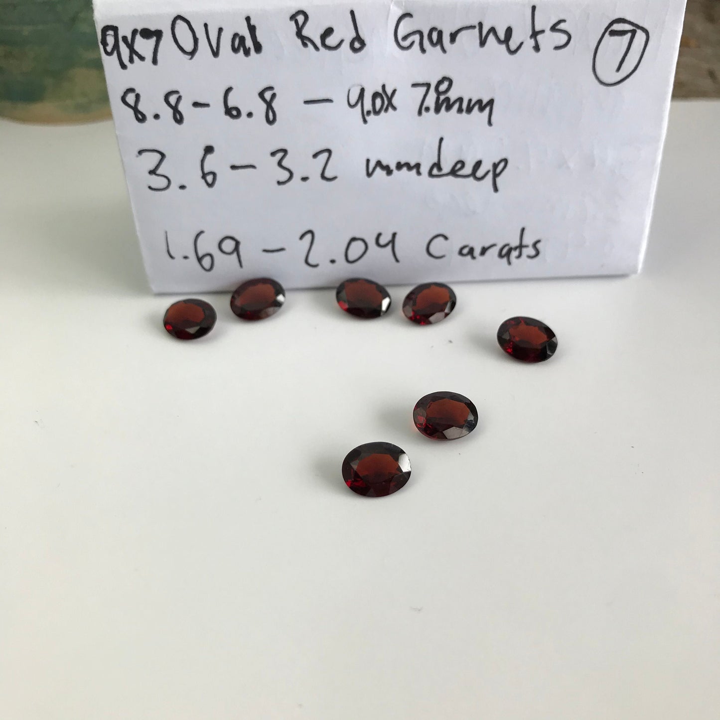 One Garnet 9x7mm Oval Cut Faceted Loose Stones Unmounted Gemstone Red Flowing Gems Approx 1.6-2ct Garnet