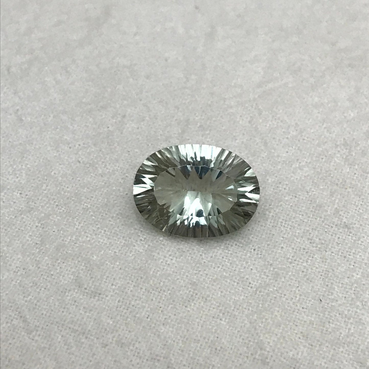 5.79 carat Prasiolite (Light Green Quarts) 14x10.5mm Oval Fantacy Cut, Faceted Loose Green Gemstone, Green Amethyst