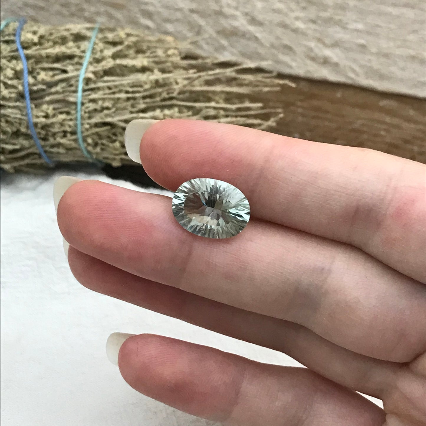 5.79 carat Prasiolite (Light Green Quarts) 14x10.5mm Oval Fantacy Cut, Faceted Loose Green Gemstone, Green Amethyst