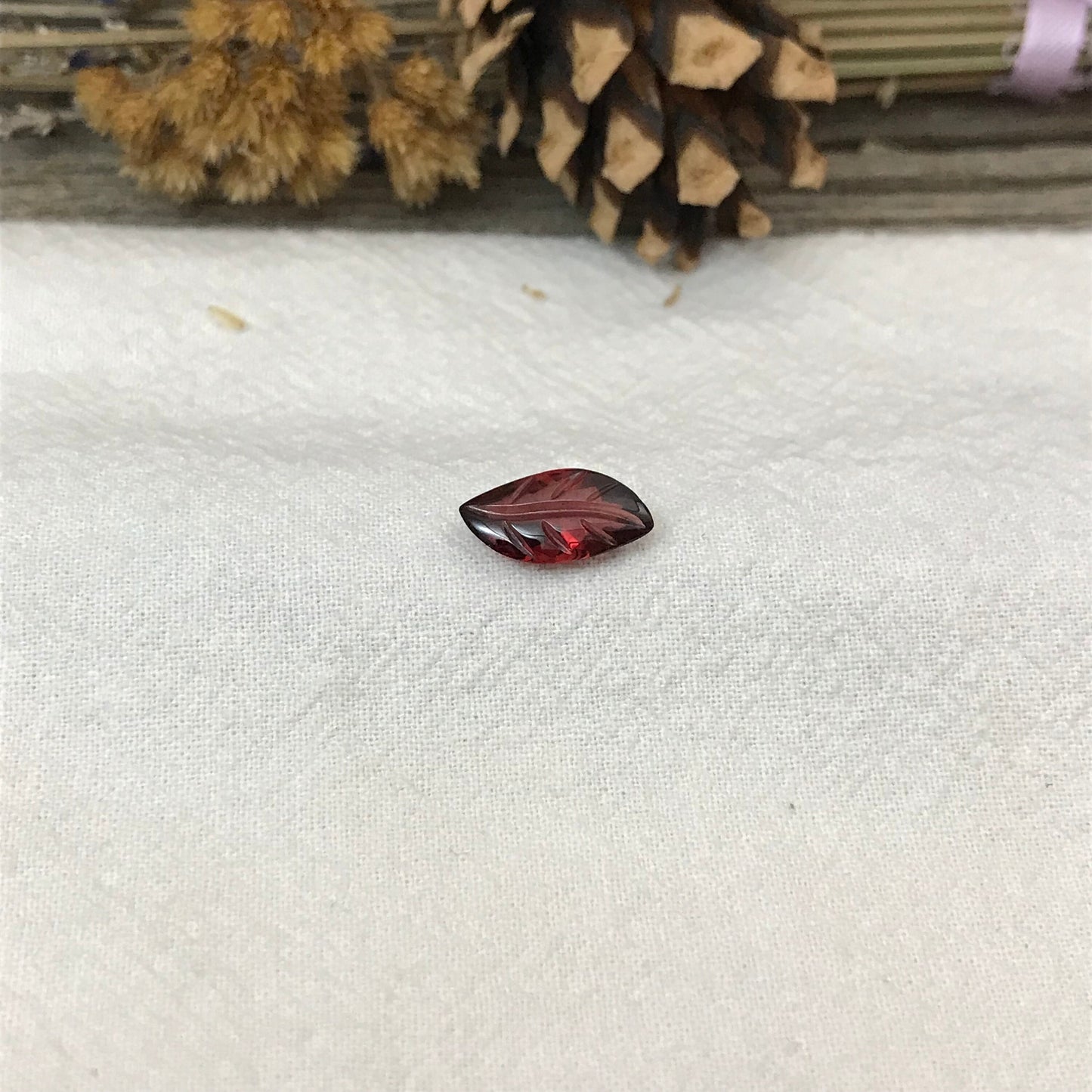 Carved/Faceted Leaf Red Garnet, 3 carat 13.4x7mm Oval Cut, Unmounted Loose Gemstone, Reclaimed Recycled Gemstone