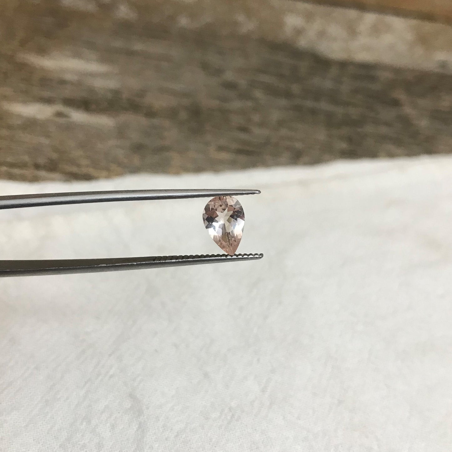 Light Pink Morganite 8.7x6mm 0.98 Carat Pear Cut Pink Loose Gem Unmounted Gemstone For Engagement Ring Wedding 9x6mm