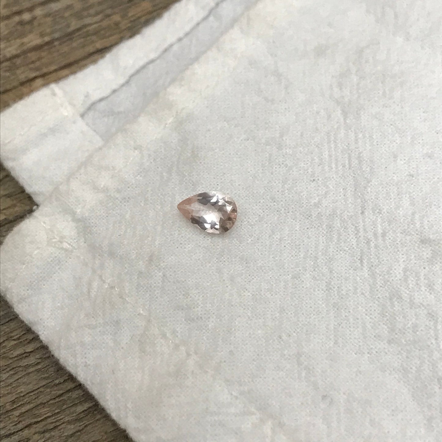 Light Pink Morganite 8.7x6mm 0.98 Carat Pear Cut Pink Loose Gem Unmounted Gemstone For Engagement Ring Wedding 9x6mm