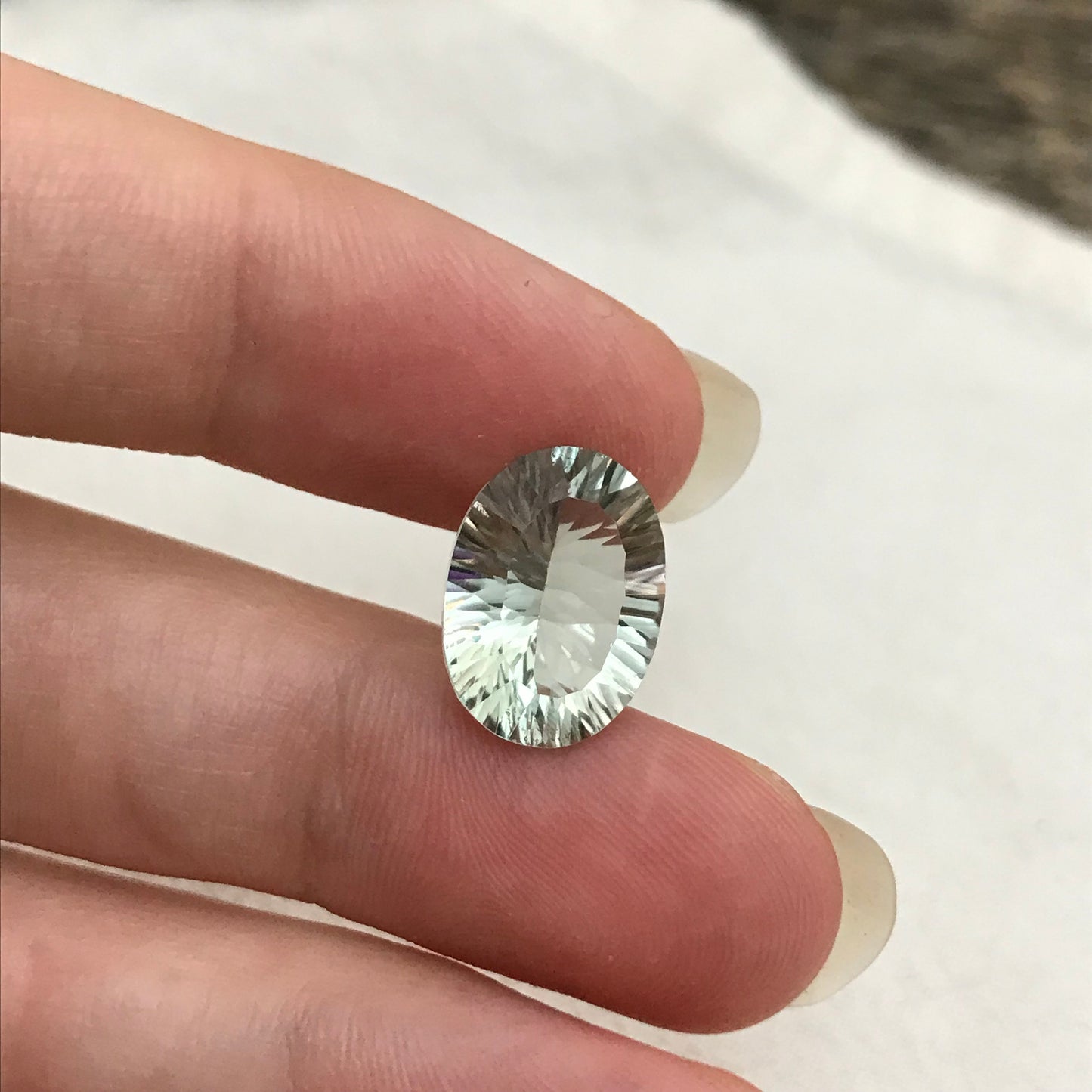 5.79 carat Prasiolite (Light Green Quarts) 14x10.5mm Oval Fantacy Cut, Faceted Loose Green Gemstone, Green Amethyst