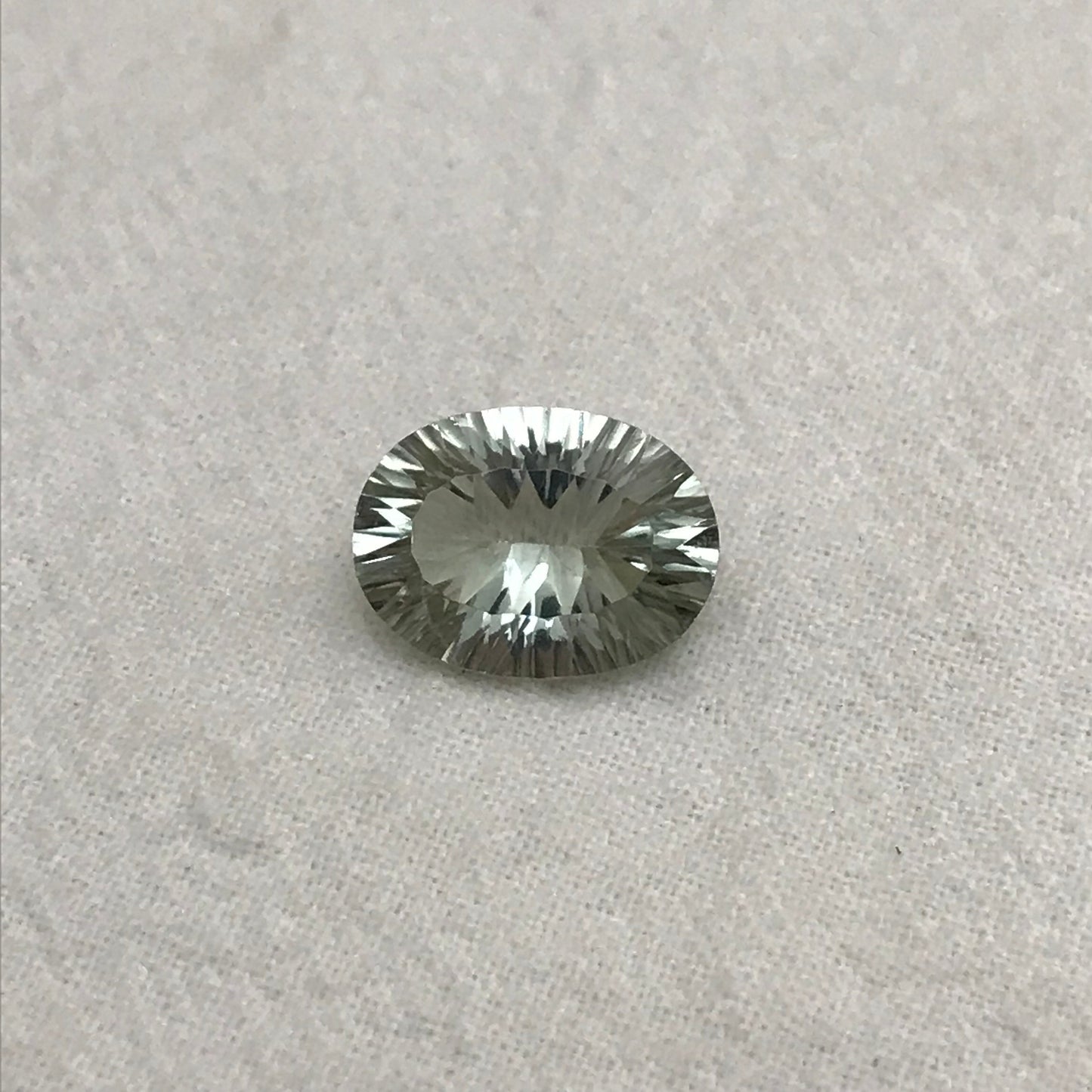 5.79 carat Prasiolite (Light Green Quarts) 14x10.5mm Oval Fantacy Cut, Faceted Loose Green Gemstone, Green Amethyst