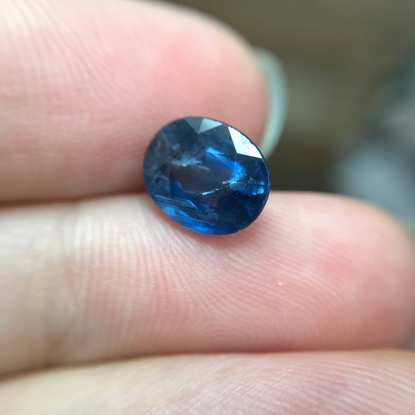 2.5 ct Natural Blue Sapphire, 8.7x7mm Oval Medium Blue Gem Faceted Loose Unmounted Gemstone