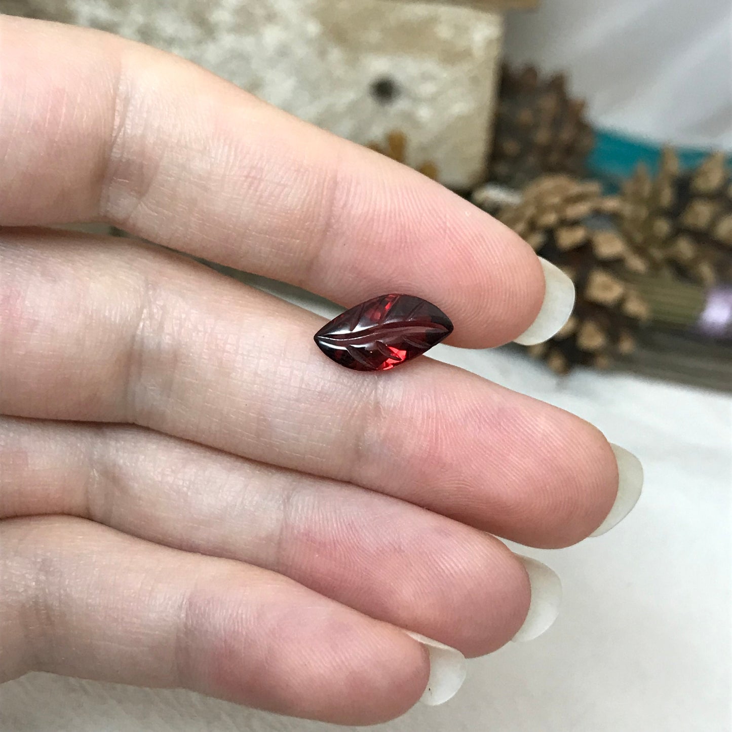 Carved/Faceted Leaf Red Garnet, 3 carat 13.4x7mm Oval Cut, Unmounted Loose Gemstone, Reclaimed Recycled Gemstone