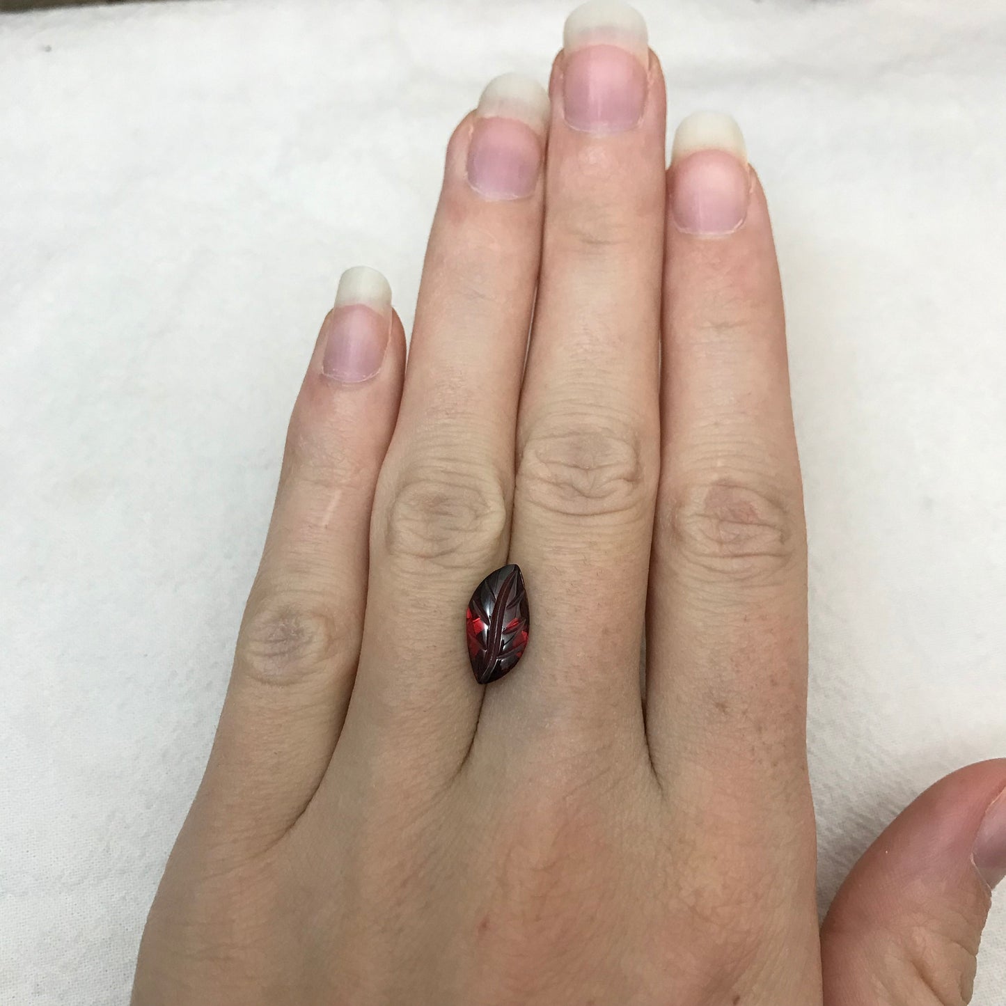 Carved/Faceted Leaf Red Garnet, 3 carat 13.4x7mm Oval Cut, Unmounted Loose Gemstone, Reclaimed Recycled Gemstone