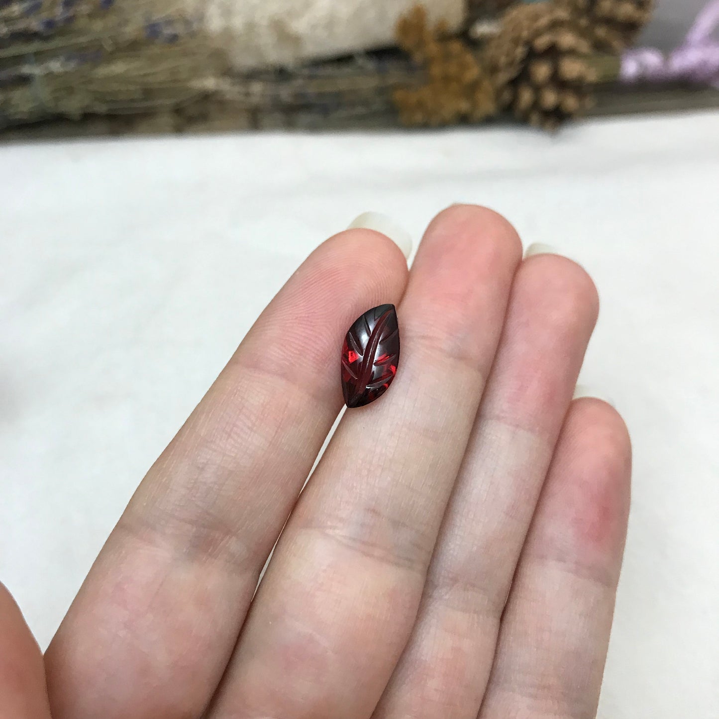 Carved/Faceted Leaf Red Garnet, 3 carat 13.4x7mm Oval Cut, Unmounted Loose Gemstone, Reclaimed Recycled Gemstone