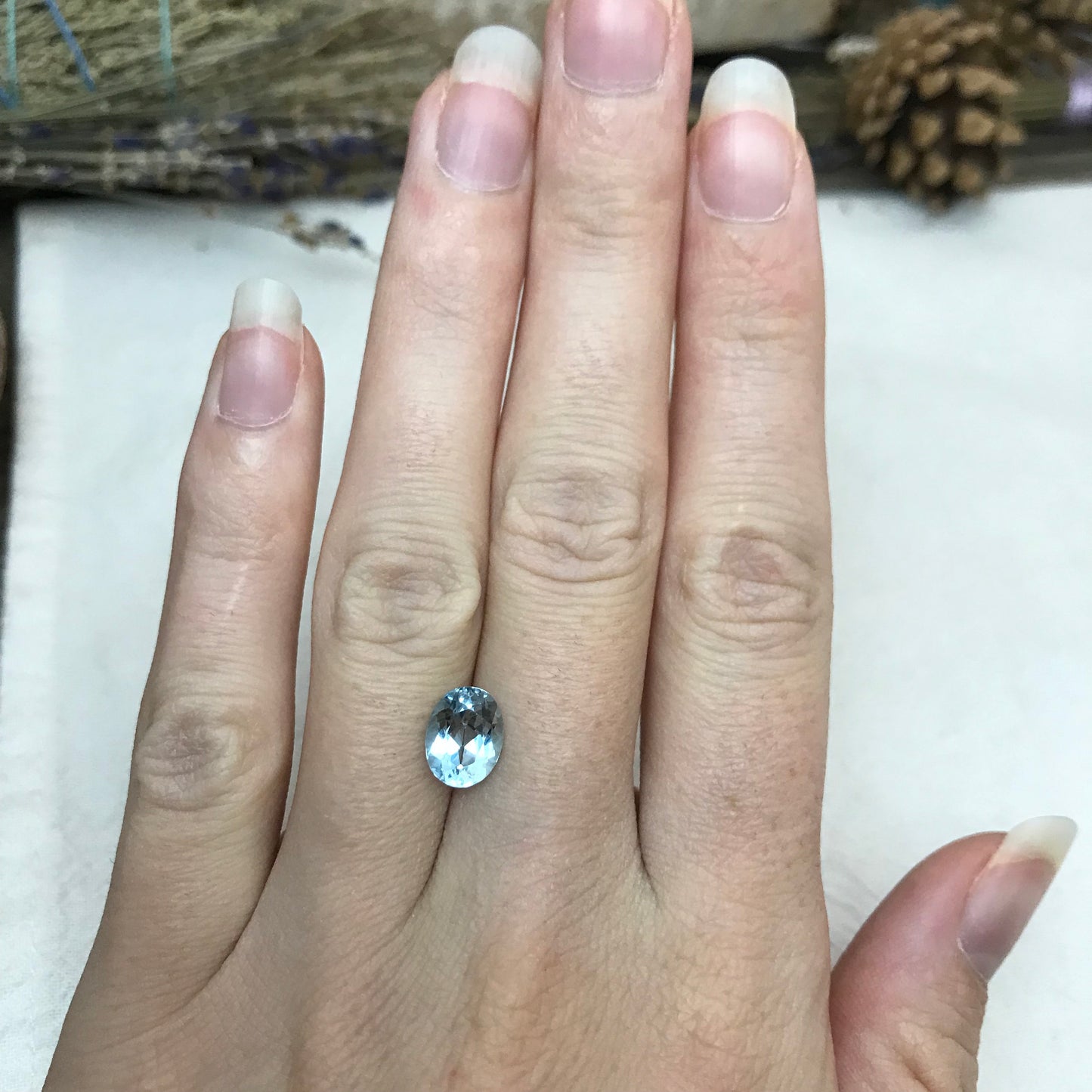 9x7mm Blue Aquamarine, 1.83 Carat Light Blue Oval Cut Natural Loose Gem Faceted Gemstone Beryl March Birthstone