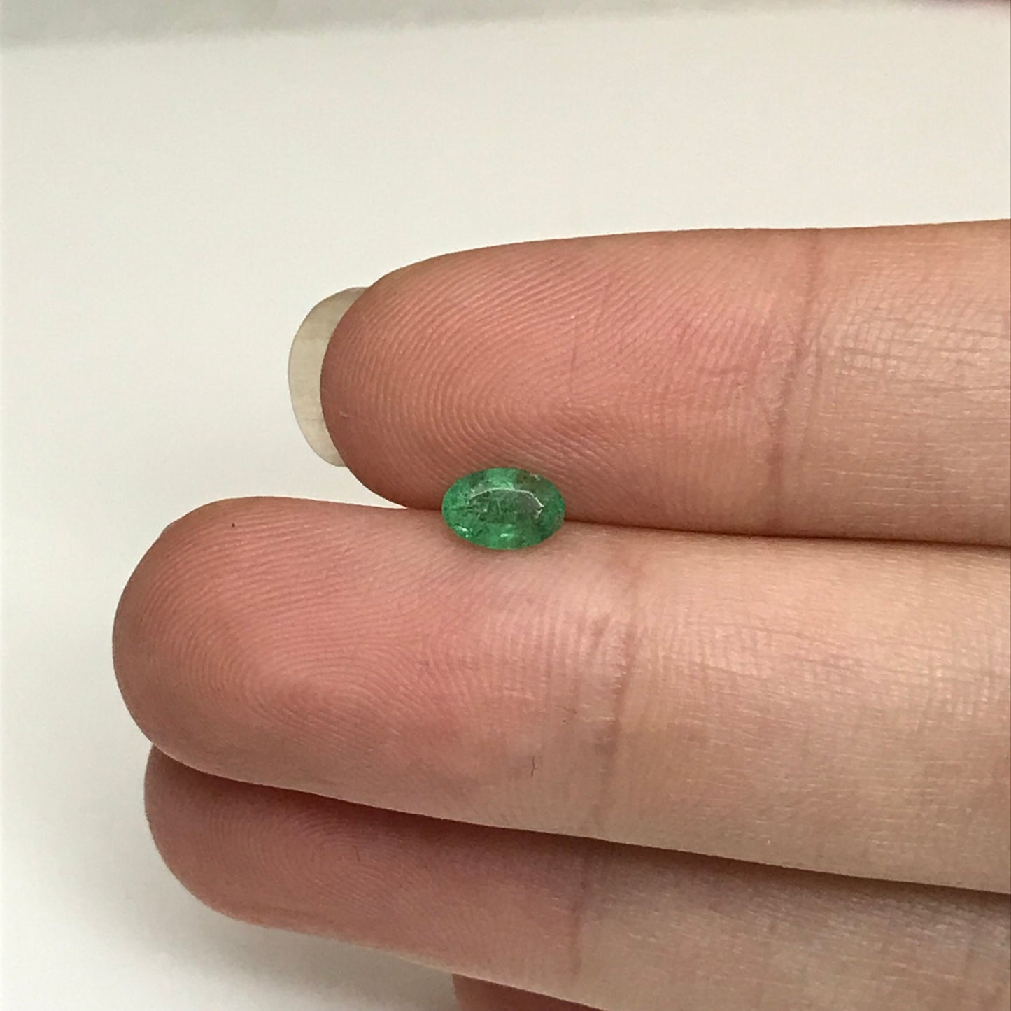 0.44cts Natural Emerald 6x4mm Oval Cut Faceted Gem Precious Gemstone Loose Recycled Gemstone