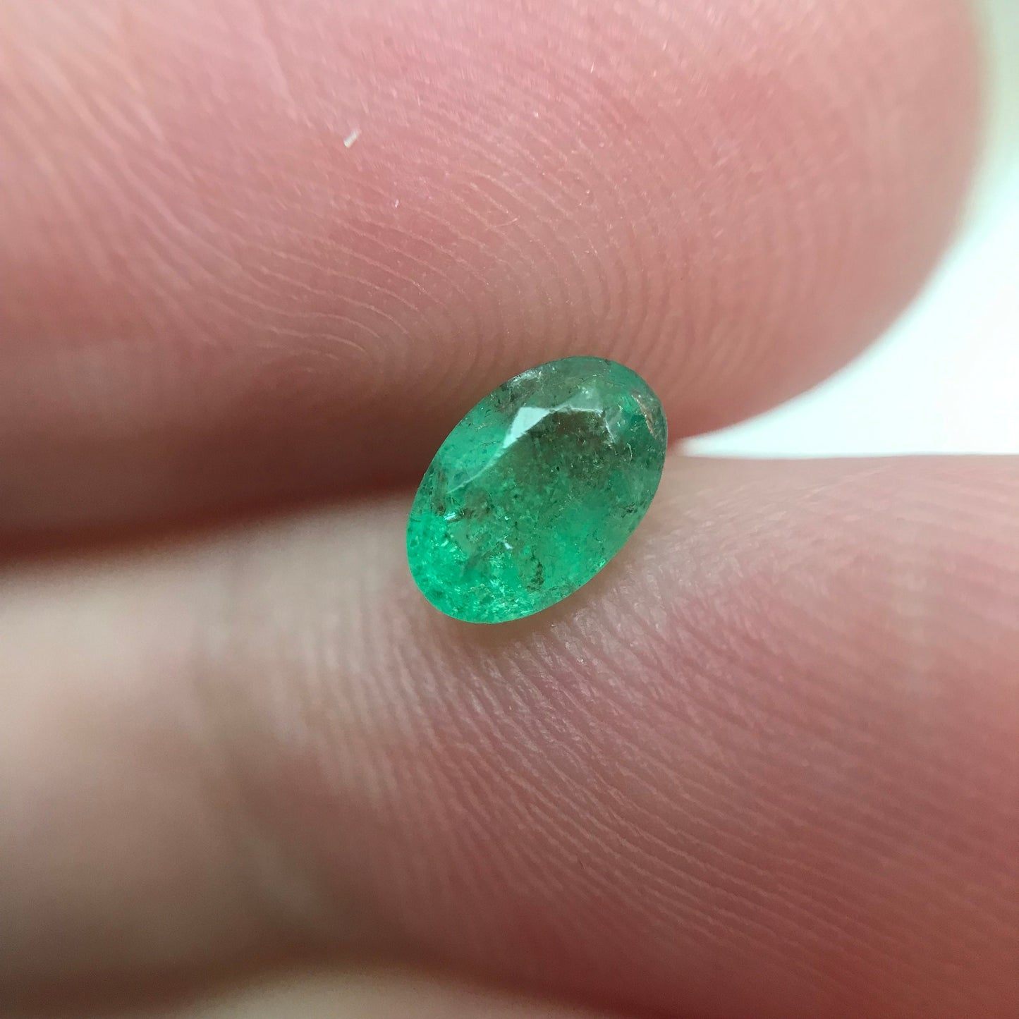 0.44cts Natural Emerald 6x4mm Oval Cut Faceted Gem Precious Gemstone Loose Recycled Gemstone
