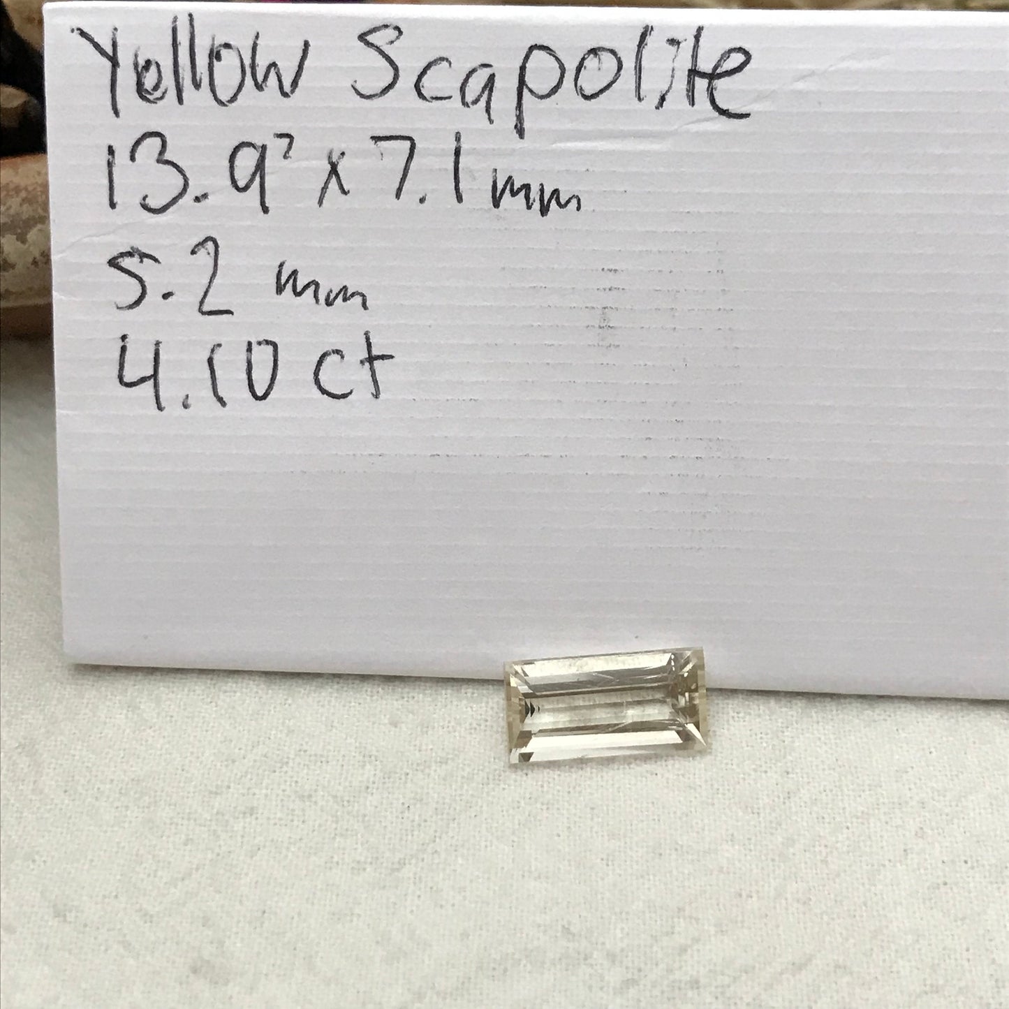 Yellow Scapolite, 14x7mm Baguette cut, 4.10 cts Cut loose Gemstone Faceted Gem Natural Gems